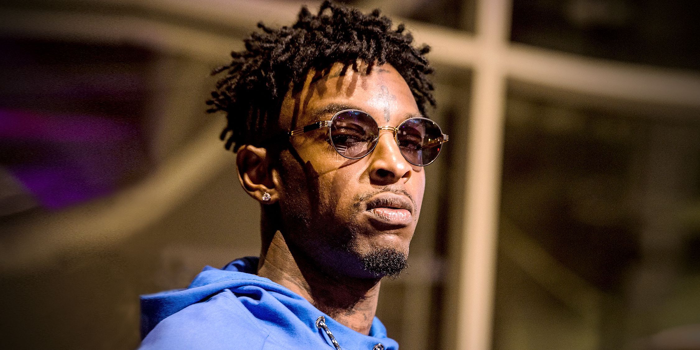 21 Savage ritratto felpa blu, 2250x1125 alta risoluzione, Desktop