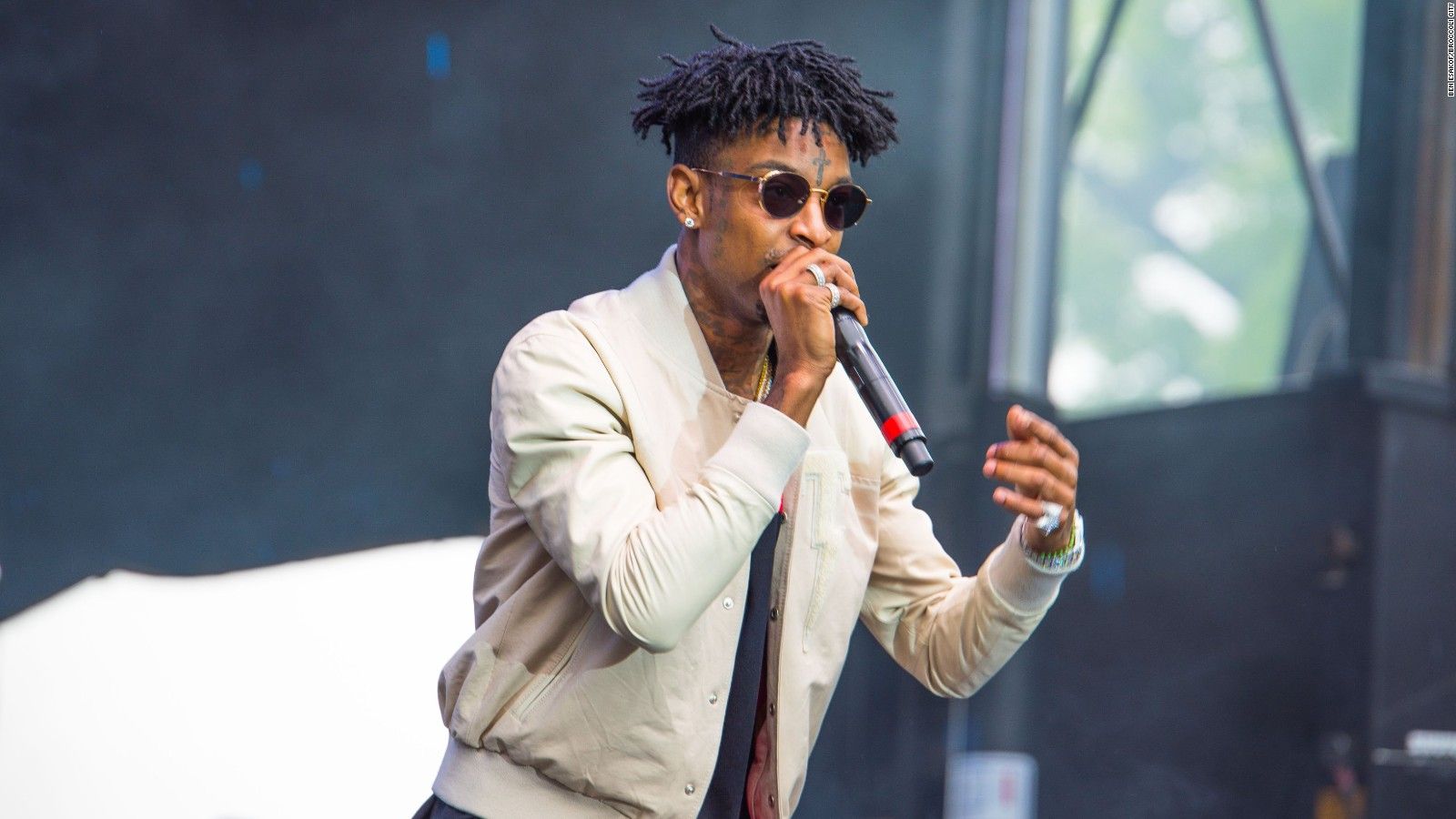 21 Savage illustrazione fumo blu, 1350x1350 720p, MacBook Air