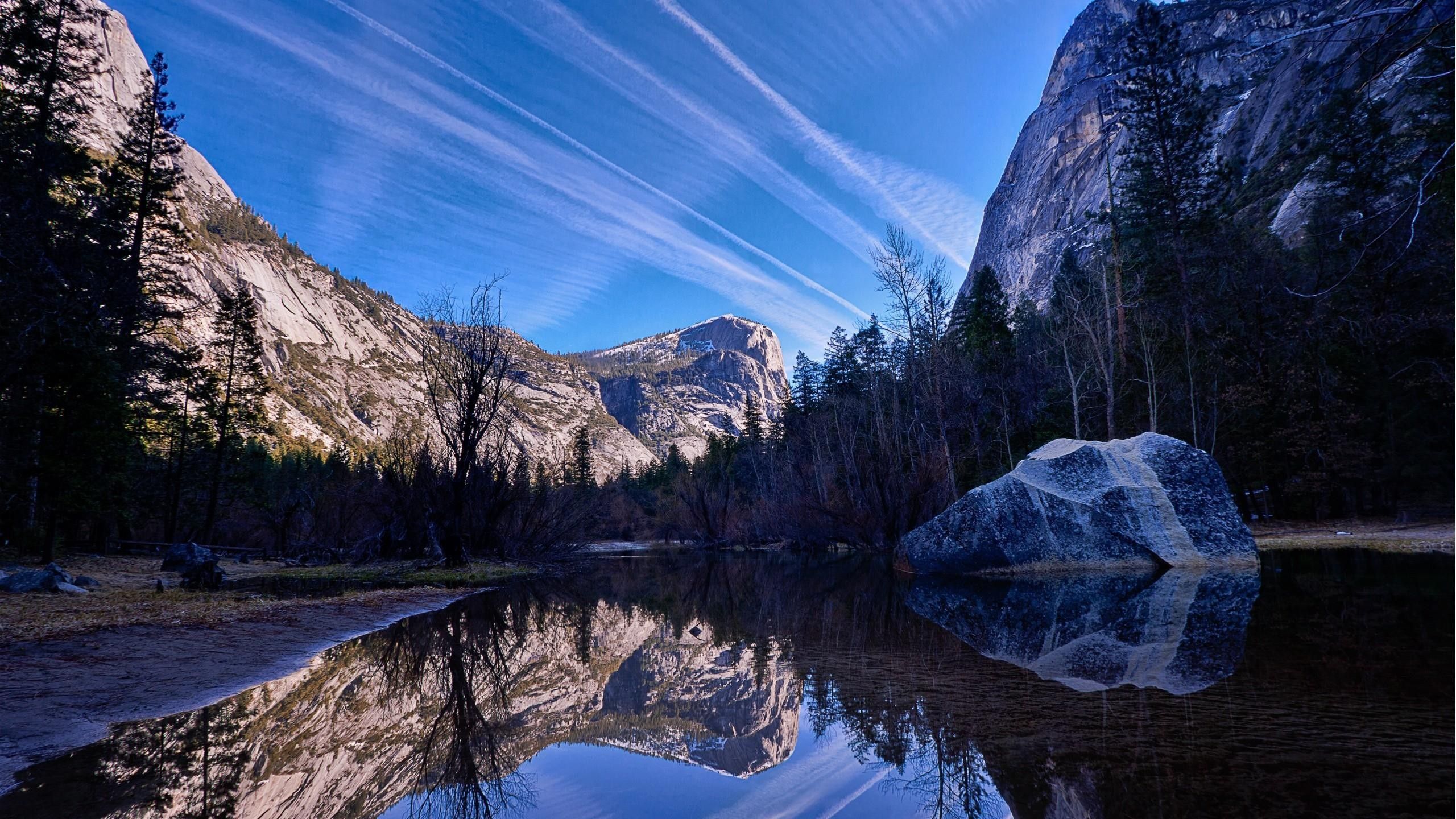 Lago montano con riflessi, Yosemite, 2560x1440 2K, Monitor Gaming