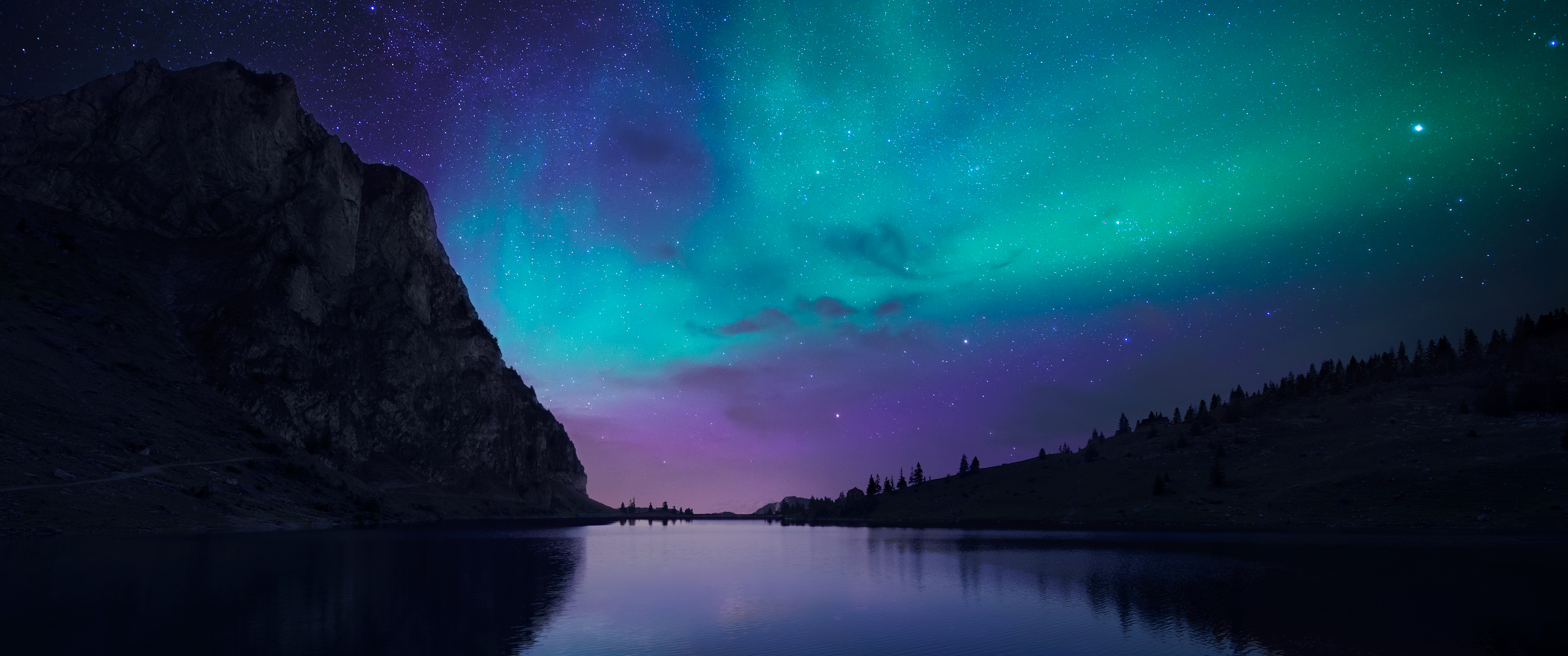 Aurora boreale su lago montano, 3440x1440 Panoramico, Dual Screen