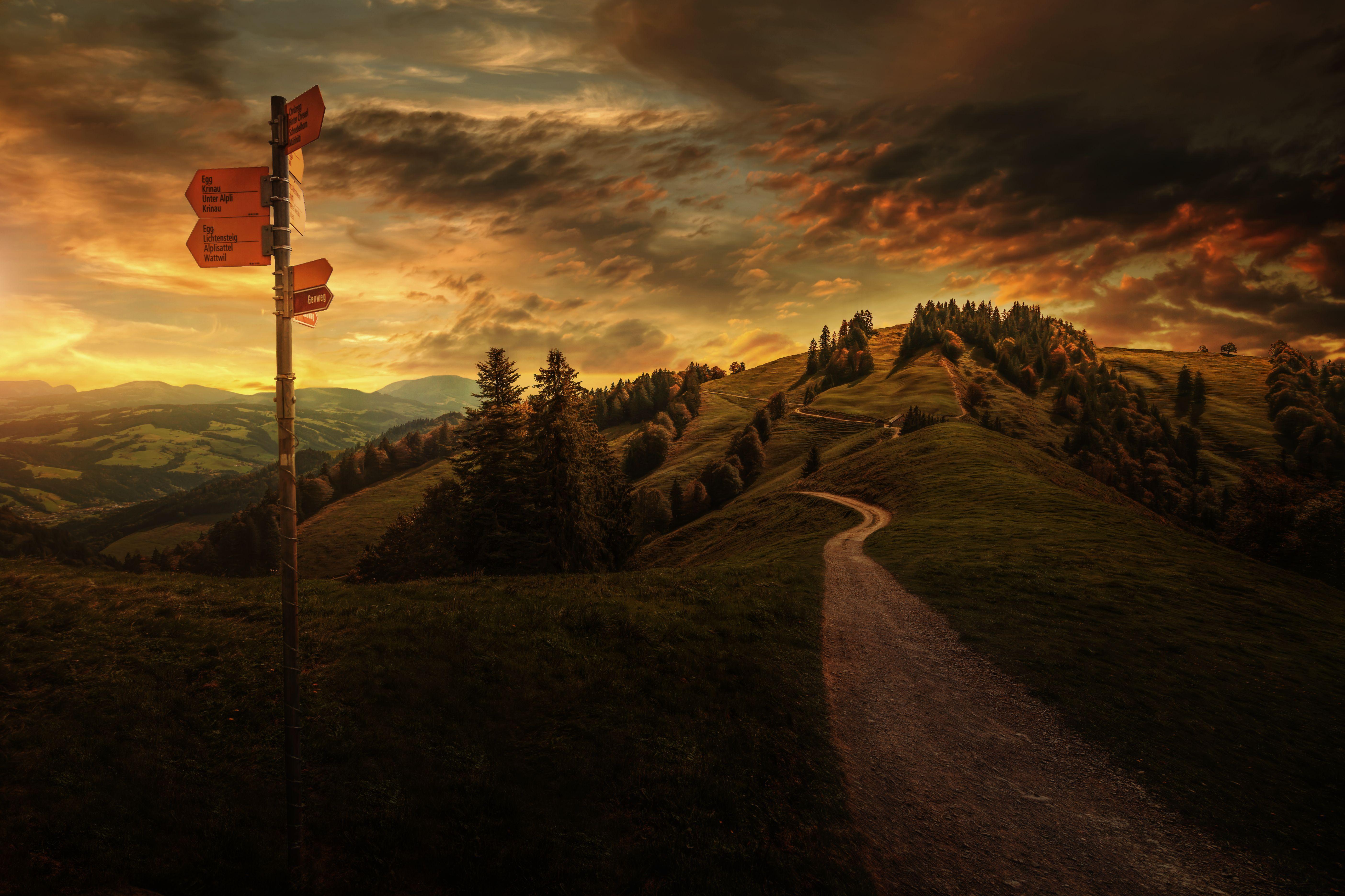 Sentiero collinare al tramonto, 5616x3744 UHD, PC 4K
