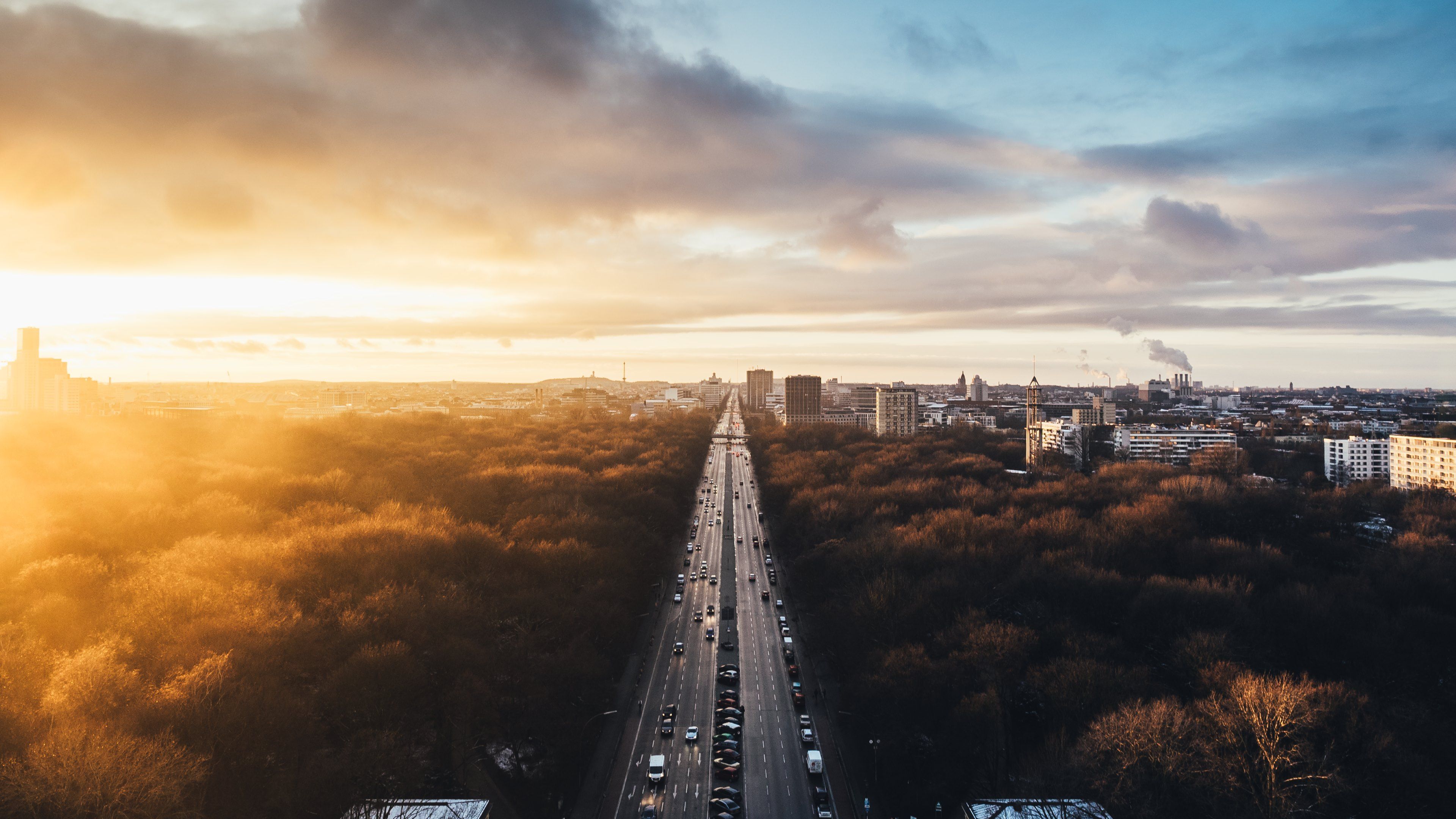Strada urbana al tramonto, 3840x2160 4K Ultra HD, Monitor 4K