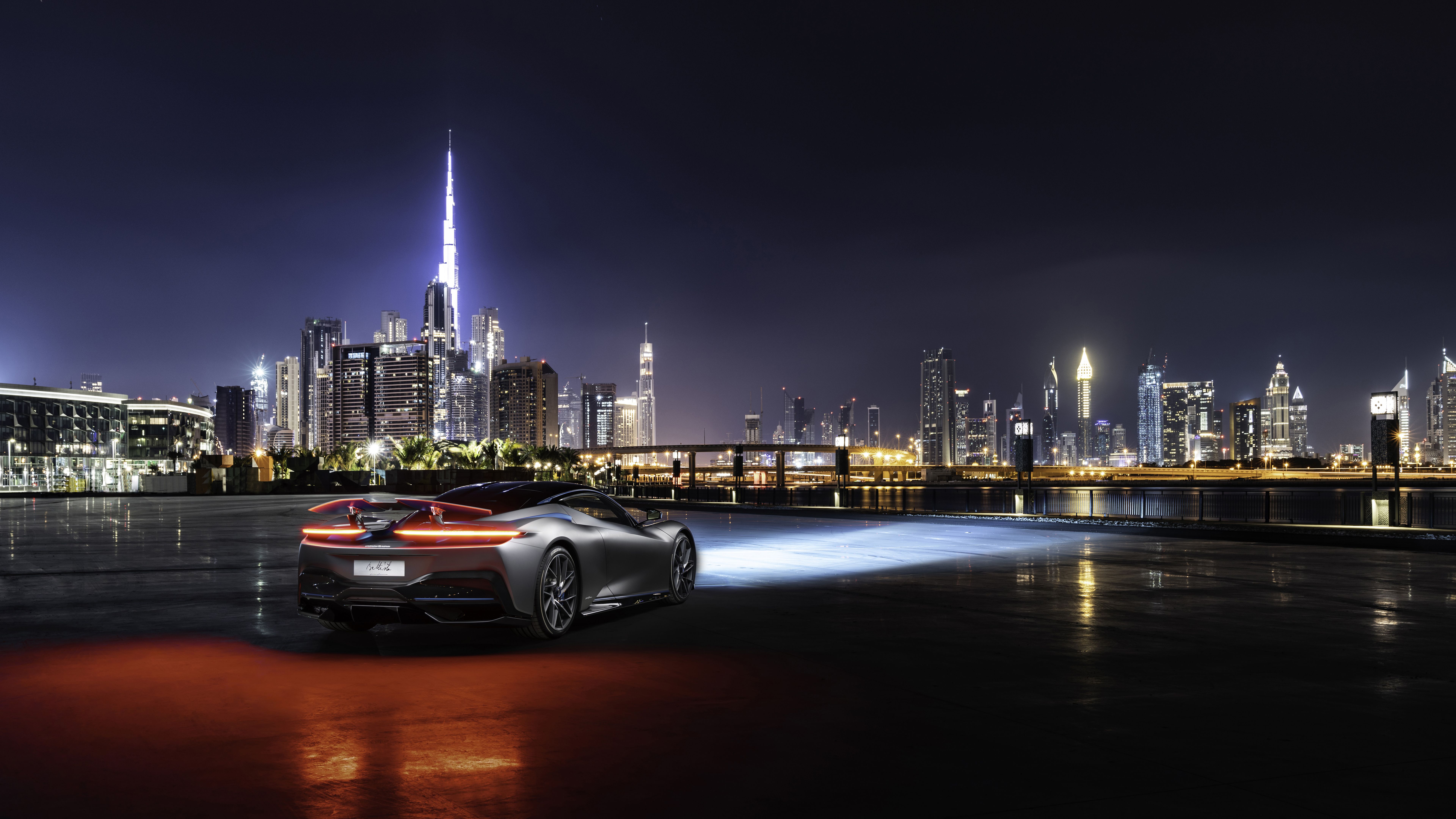Pininfarina Battista Dubai notte, 7680x4320 4K Ultra HD, Monitor 4K