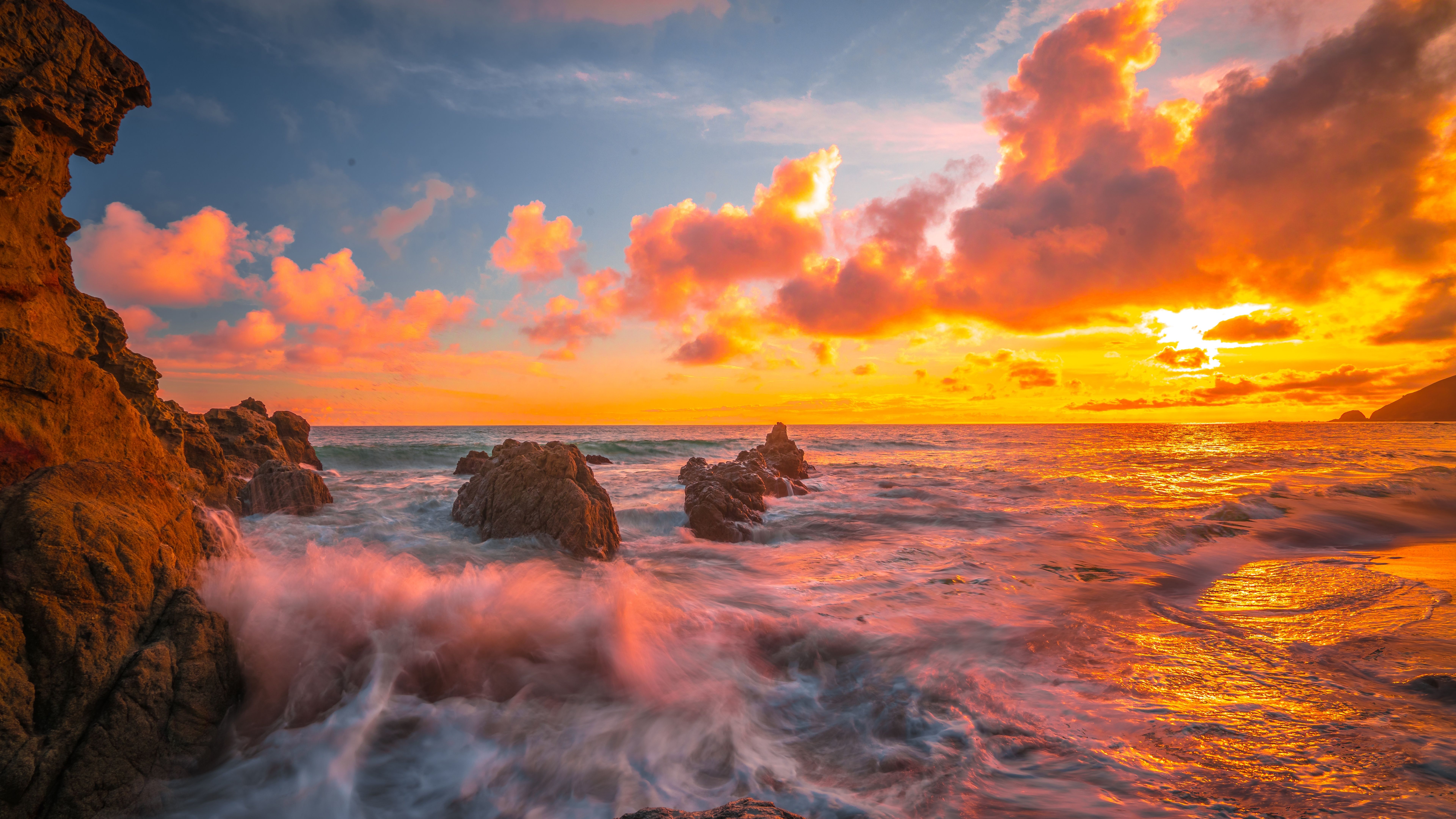 Tramonto sull'oceano con rocce, 7680x4320 4K, Desktop 4K