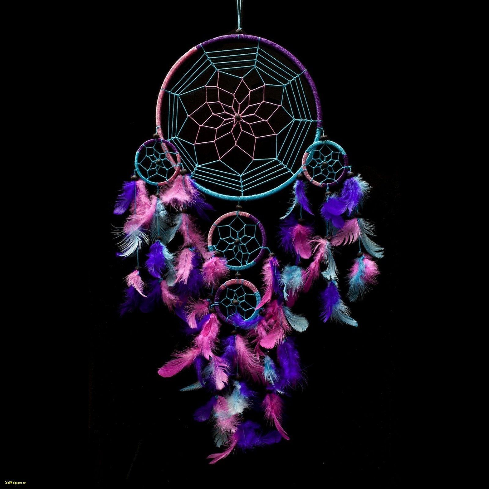 Acchiappasogni piume colorate sfondo nero, 1600x1600 HD, Desktop
