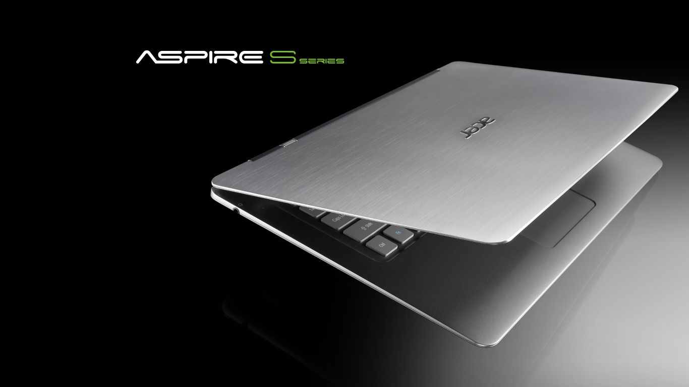 Laptop Acer Aspire S argento, 1366x768 HD, Desktop