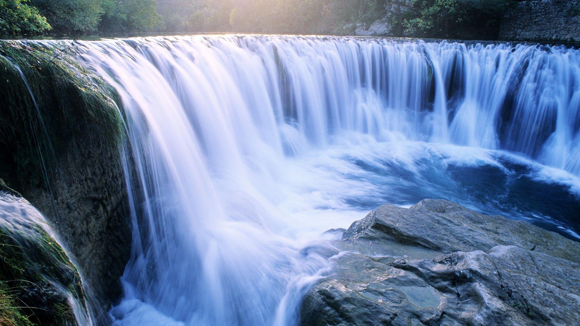 Cascata con rocce muschiose, 1920x1080 Full HD 1080p, Laptop
