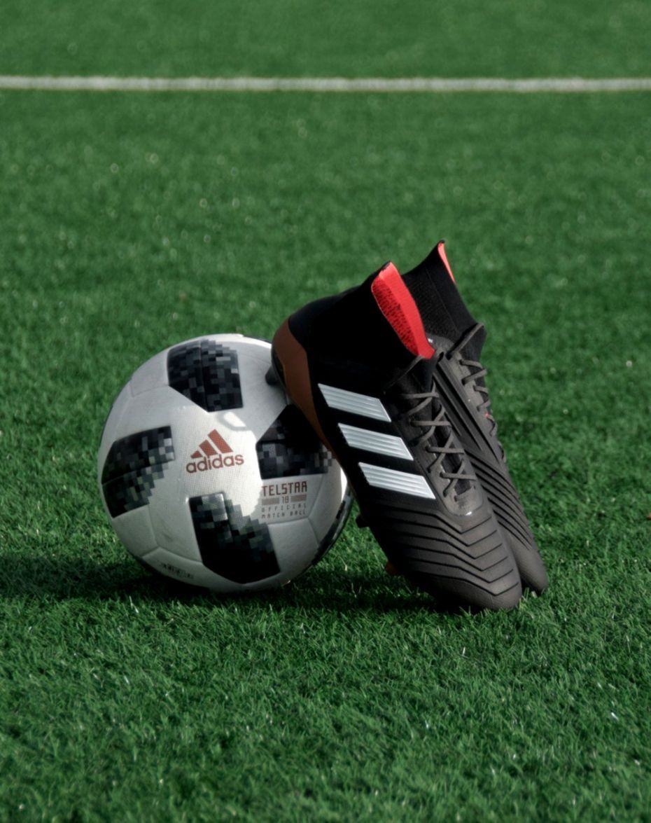 Pallone e scarpino Adidas calcio, 930x1175 Verticale, POCO