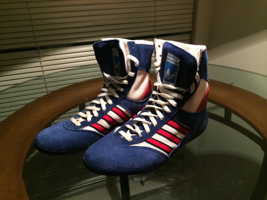 Adidas divisa wrestling Saints, 1200x675 HD, Laptop