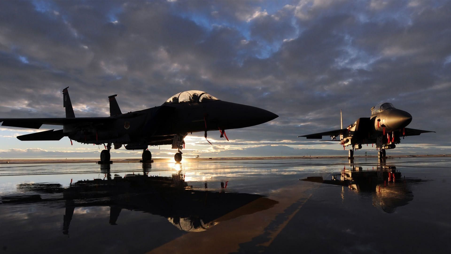 Caccia F-15 su pista bagnata, 1920x1080 Full HD, PC Desktop