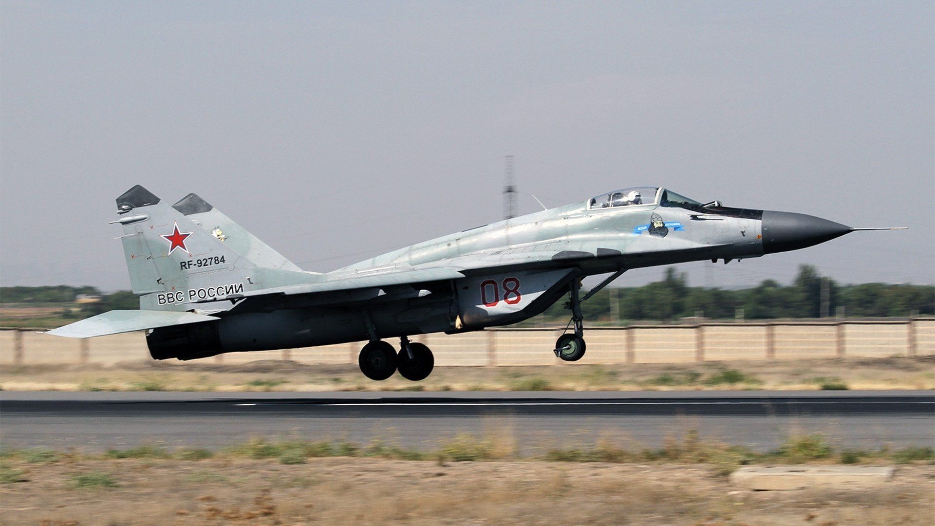 Mikoyan MiG-29 in decollo, 1920x1080 Full HD 1080p, PC