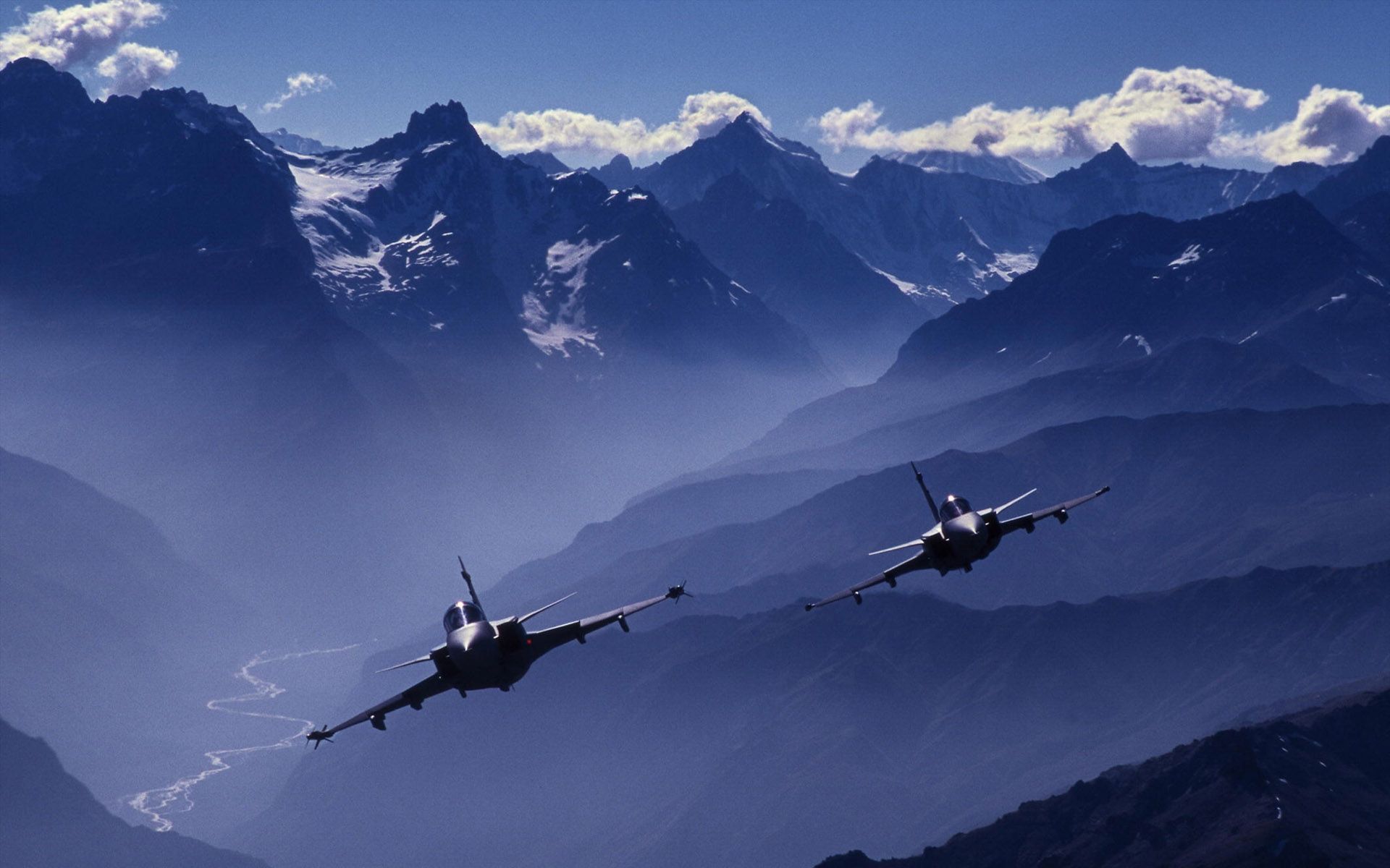 Jet militari tra montagne, 1920x1200 WUXGA, Laptop