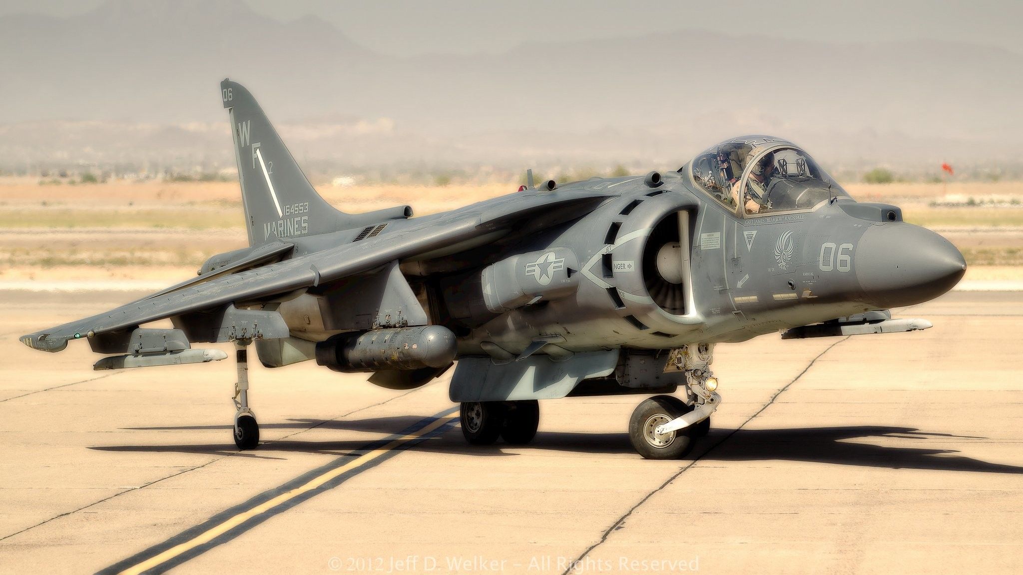 Harrier Jump Jet militare, 2048x1152 alta risoluzione, Desktop