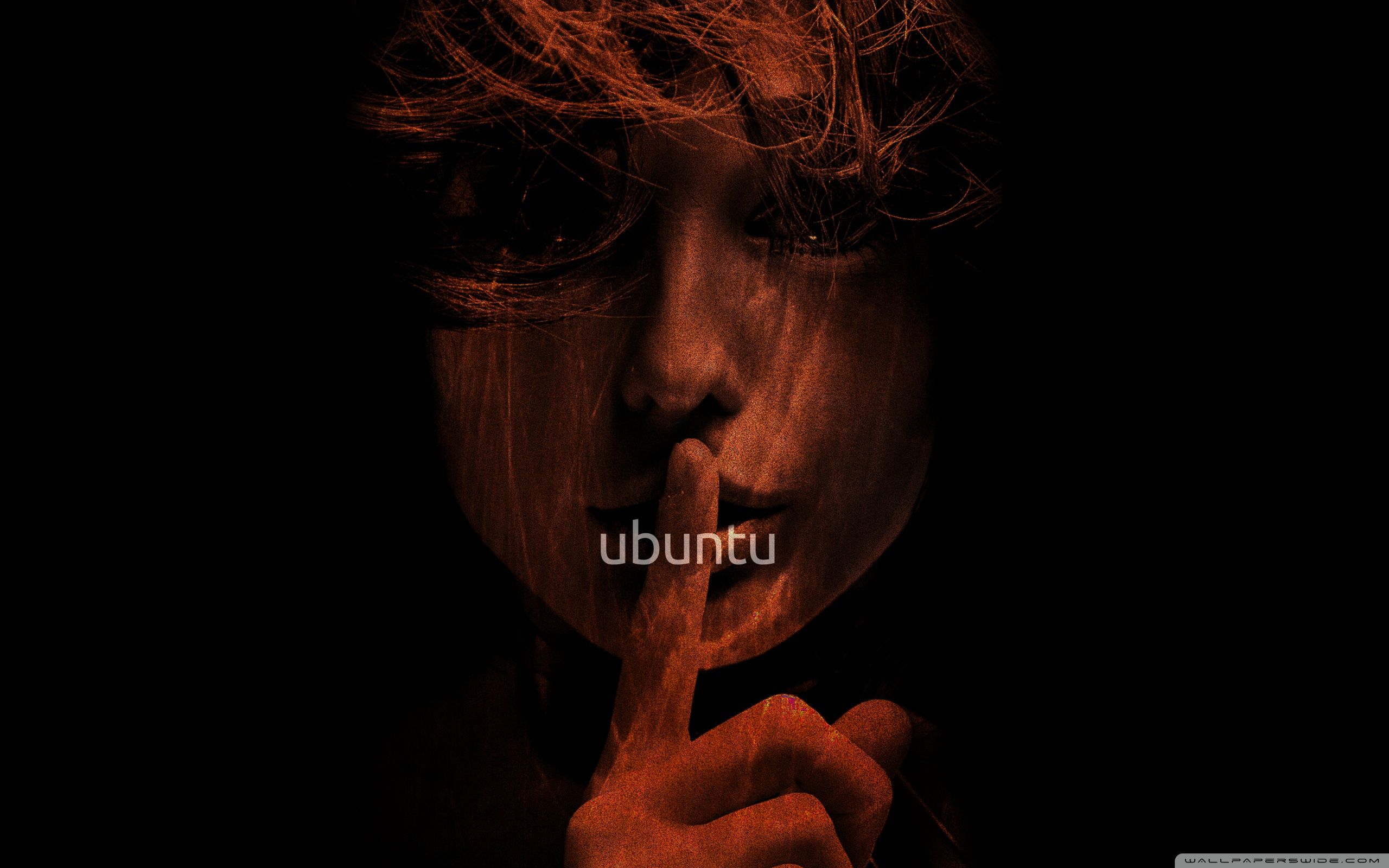 Volto rosso dito sulle labbra, 2560x1600 2K+, MacBook Pro