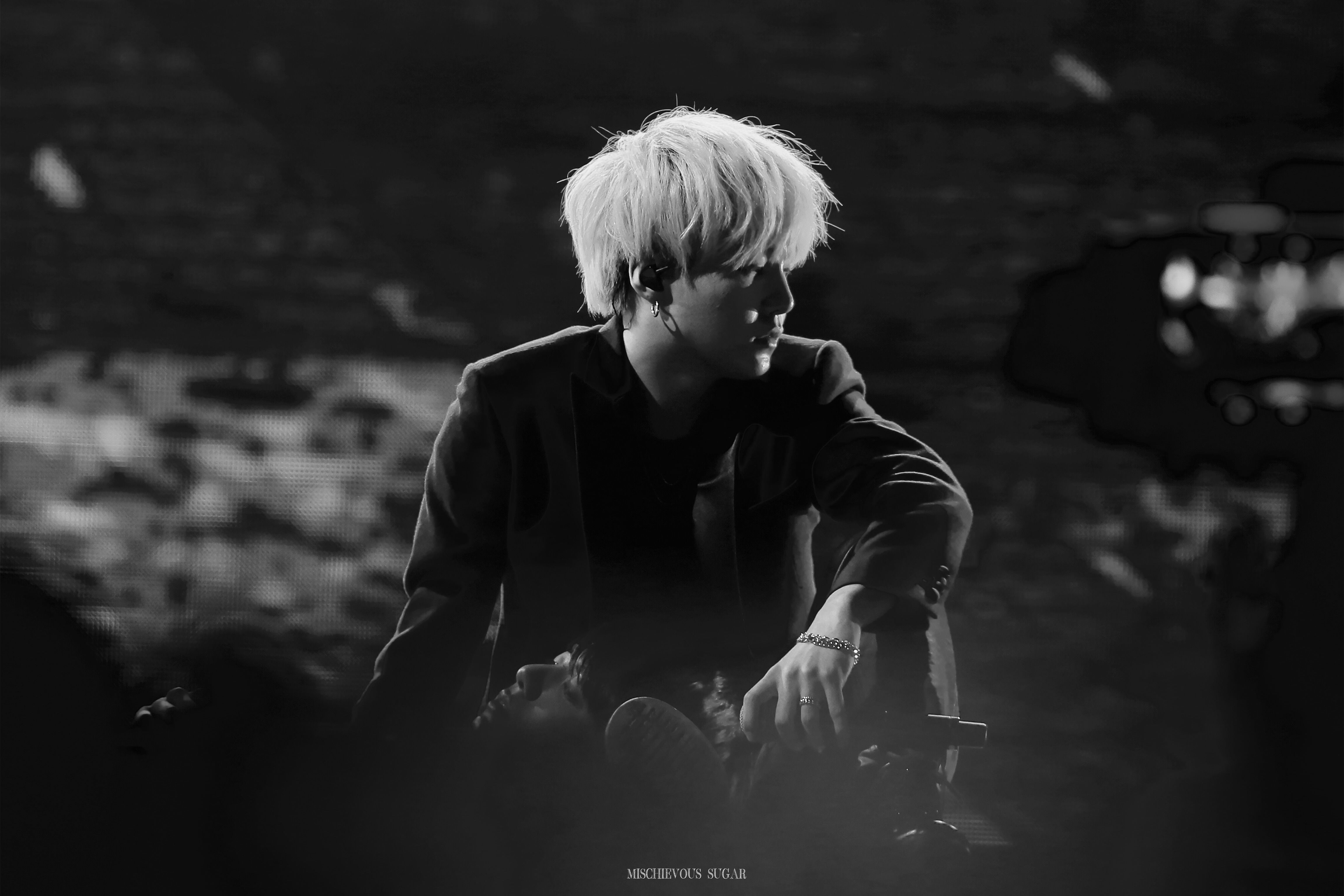 Suga BTS bianco e nero, 4606x3071 UHD, Monitor 4K