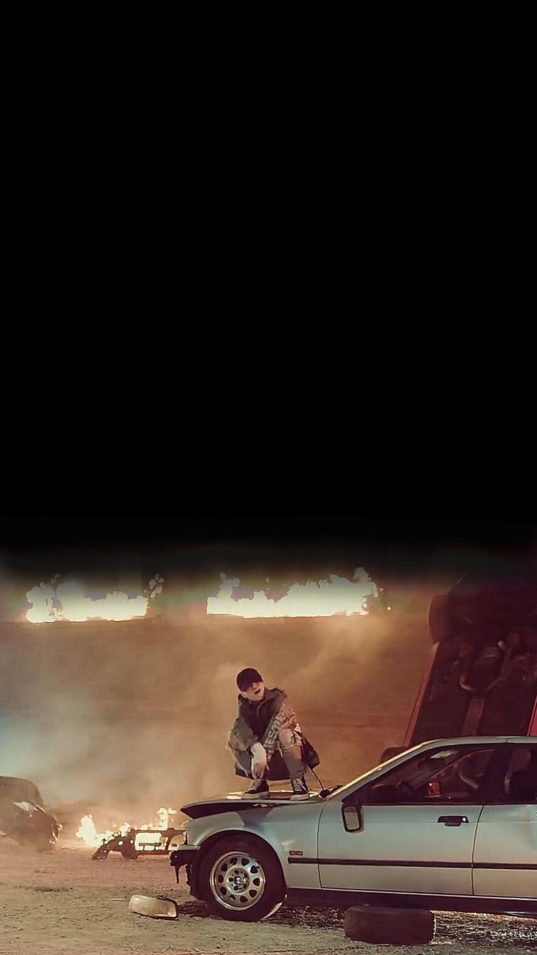 Agust D seduto su auto, 1080x1920 Verticale, Telefono
