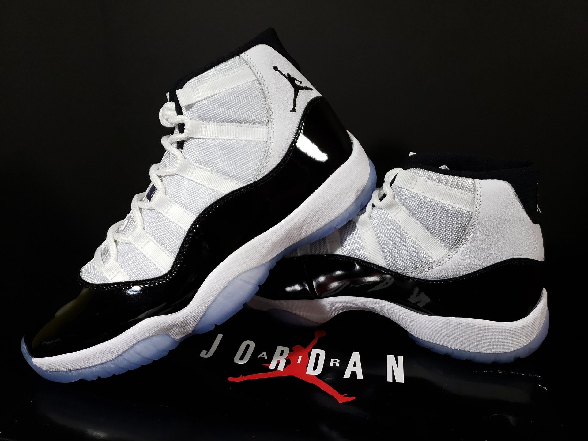 Sneaker Air Jordan 11 bianca nera, 1920x1440 Full HD+ WUXGA, Desktop