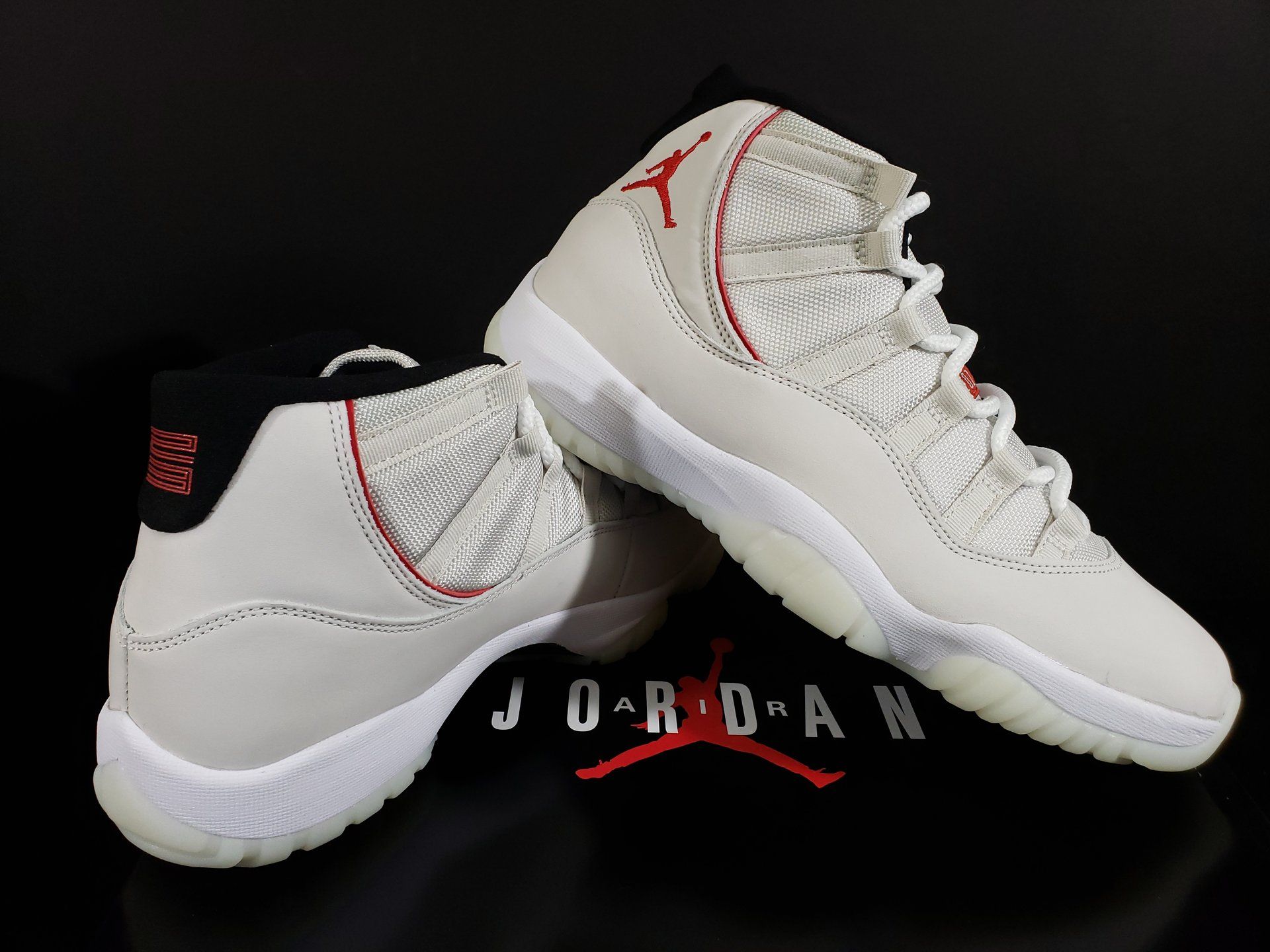 Sneaker Air Jordan 11 bianche, 1920x1440 WUXGA, PC Desktop