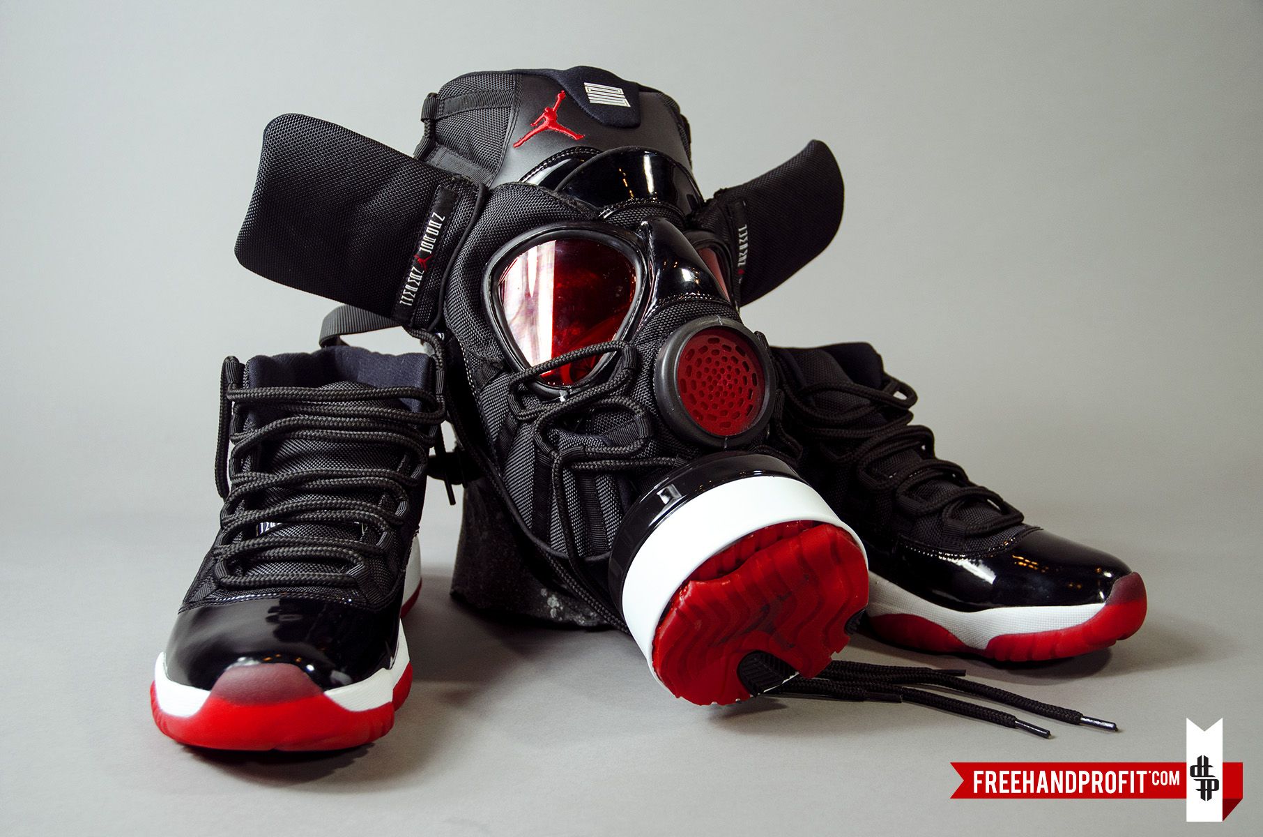 Sneaker Air Jordan e maschera antigas, 1812x1200 900p, Laptop