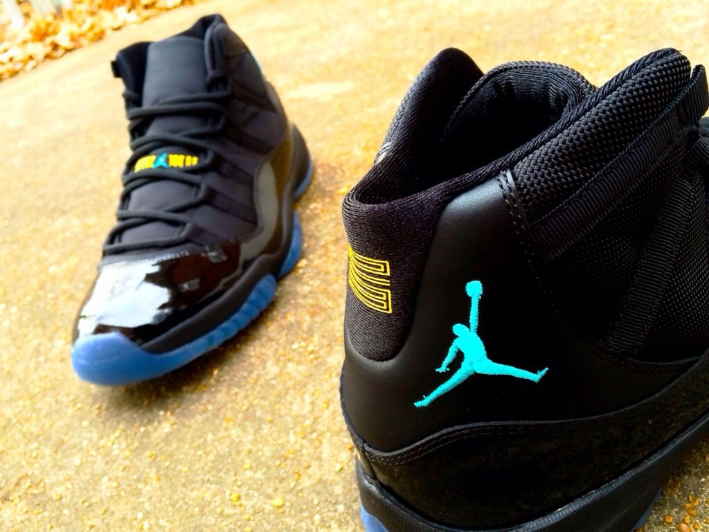 Sneaker Air Jordan blu fluorescenti, 1600x900 HD Ready, Laptop
