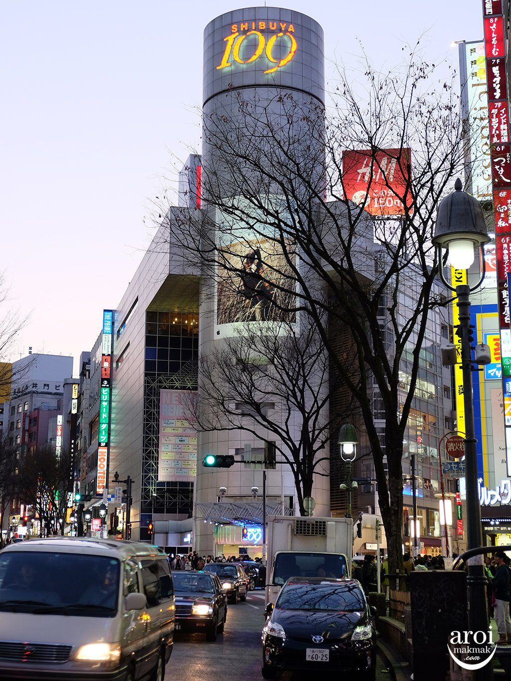 Akihabara strada di giorno, 2048x1536 Hi-Res, PC