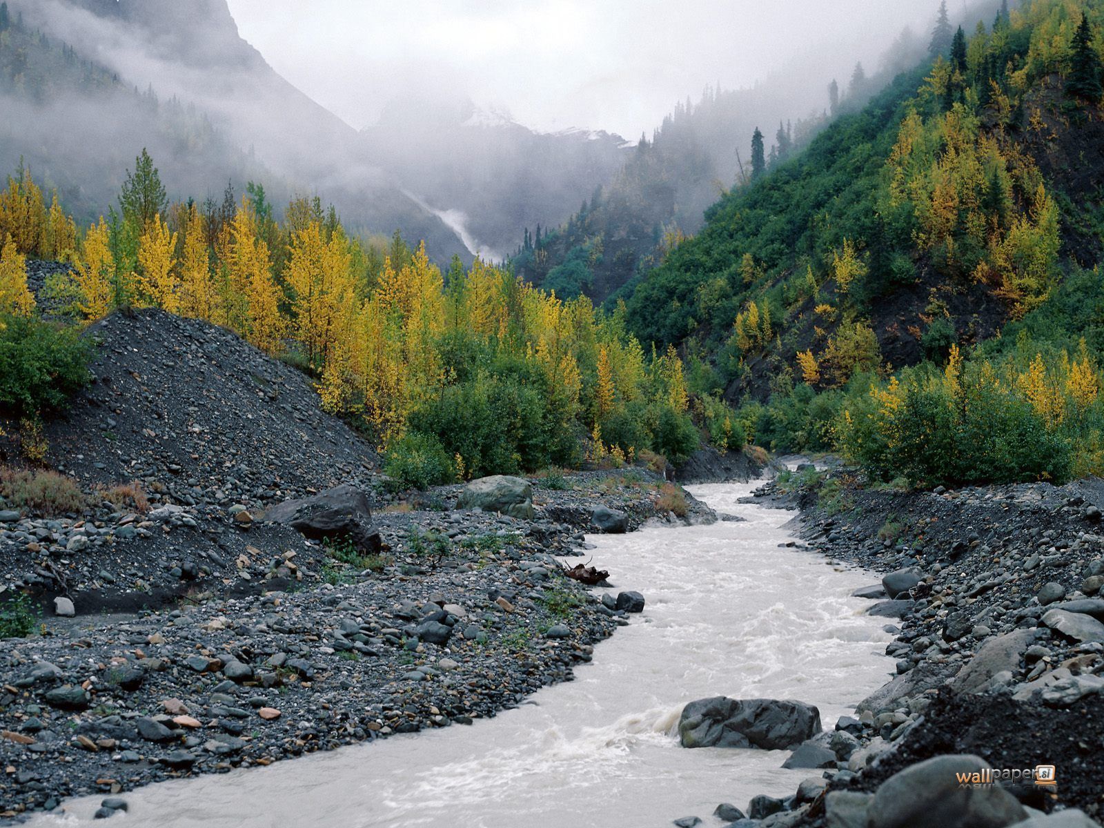 Fiume glaciale in valle montana, 1600x1200 HD, Laptop