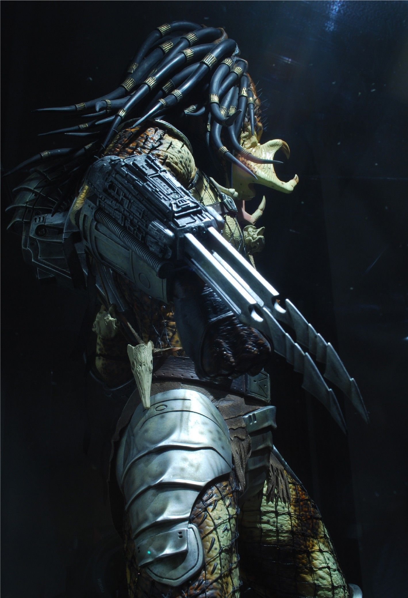 Predator con cannone da spalla, 1419x2077 Full HD Verticale, Smartphone
