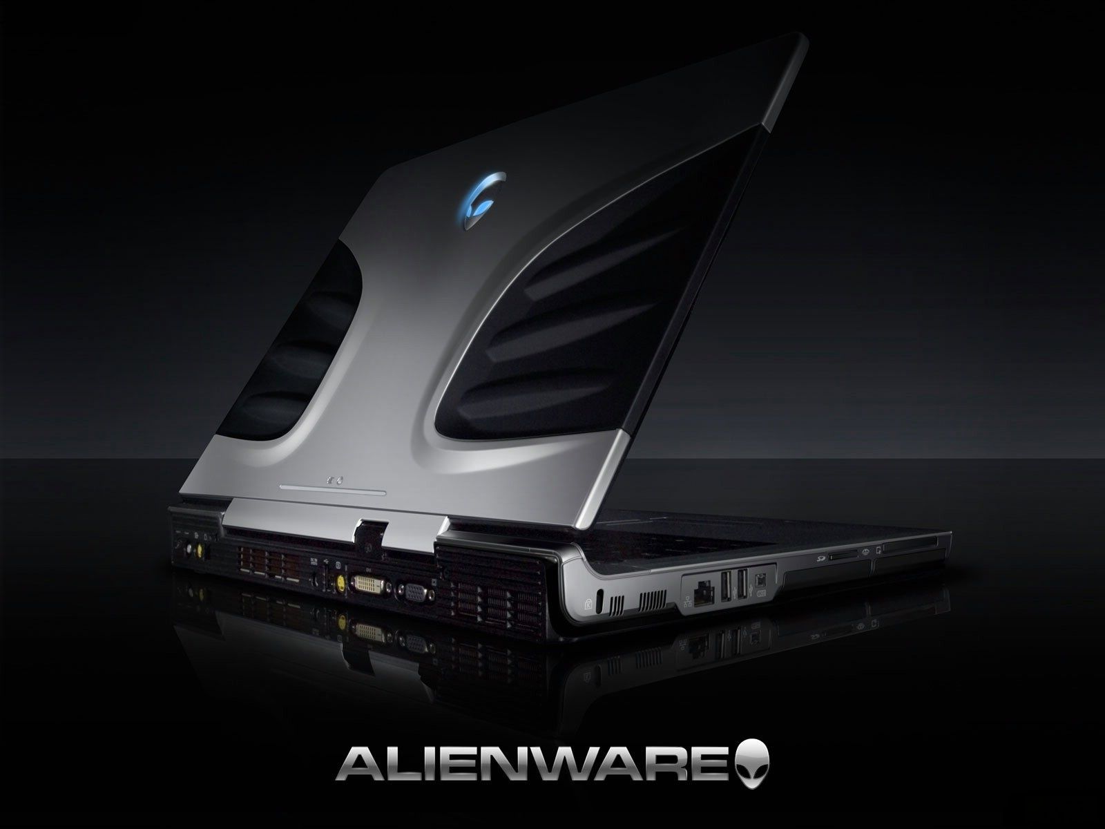 Laptop Alienware argento nero, 1600x1200 HD Ready, PC
