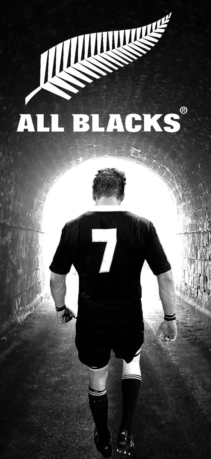 Giocatore All Blacks in tunnel, 705x1536 Full HD Verticale, Samsung Galaxy