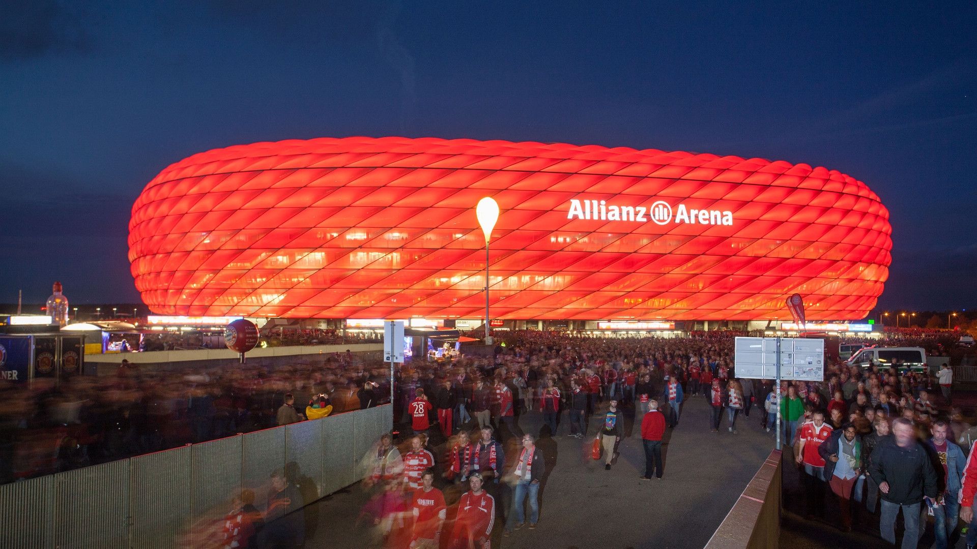 Allianz Arena stadio rosso notturno, 1920x1080 Full HD 1080p, Desktop