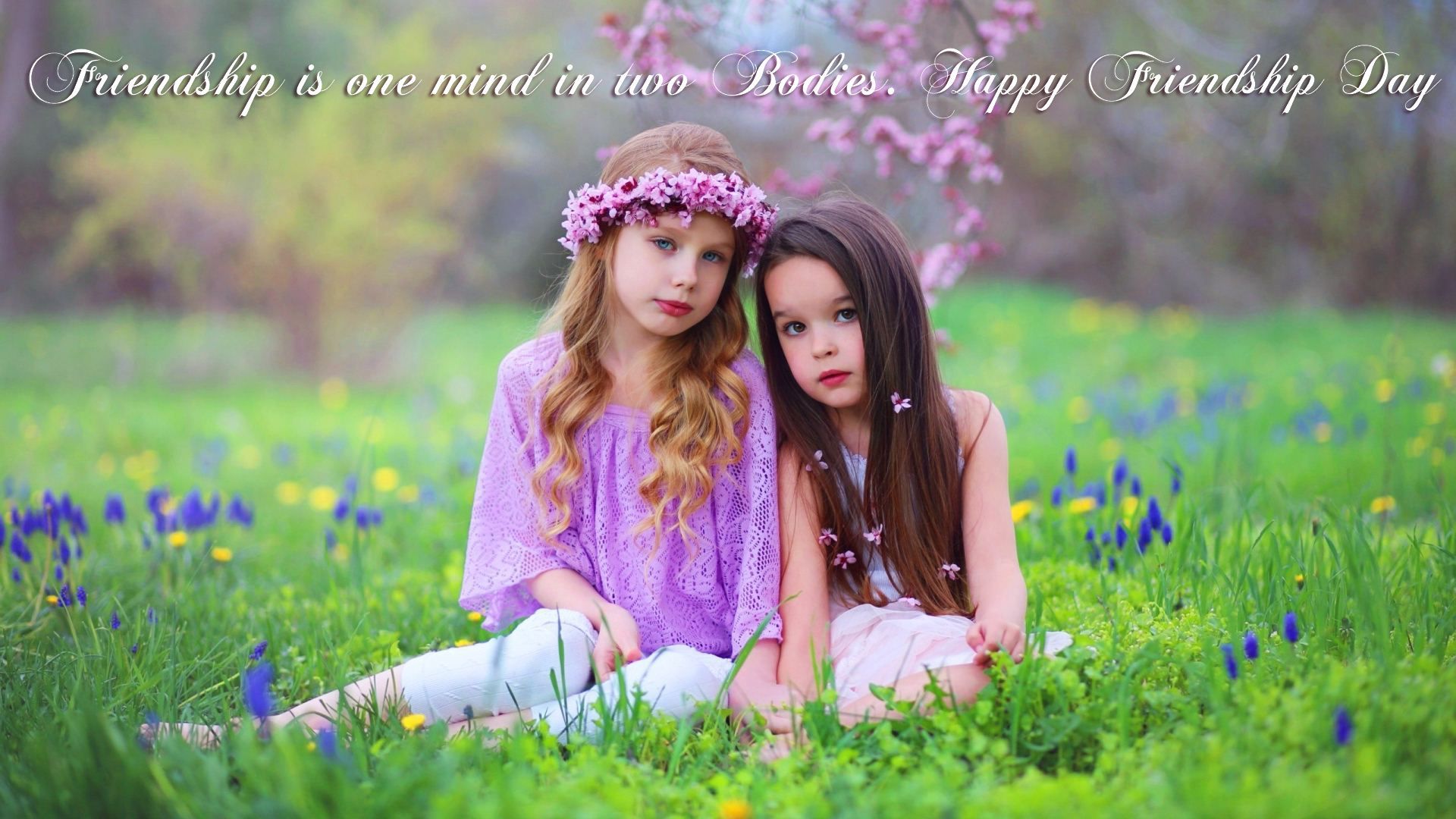 Due bambine amiche prato fiorito, 1920x1080 Full HD 1080p, Desktop