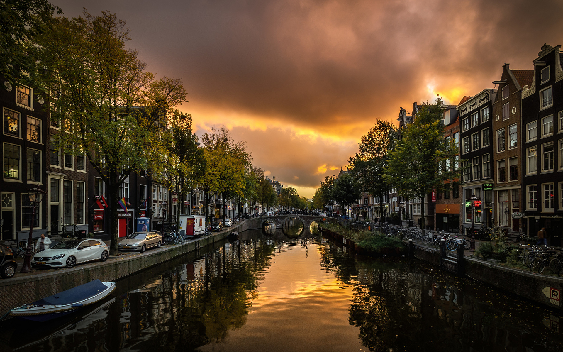 Canale di Amsterdam al tramonto, 1920x1200 Full HD+ WUXGA, Laptop