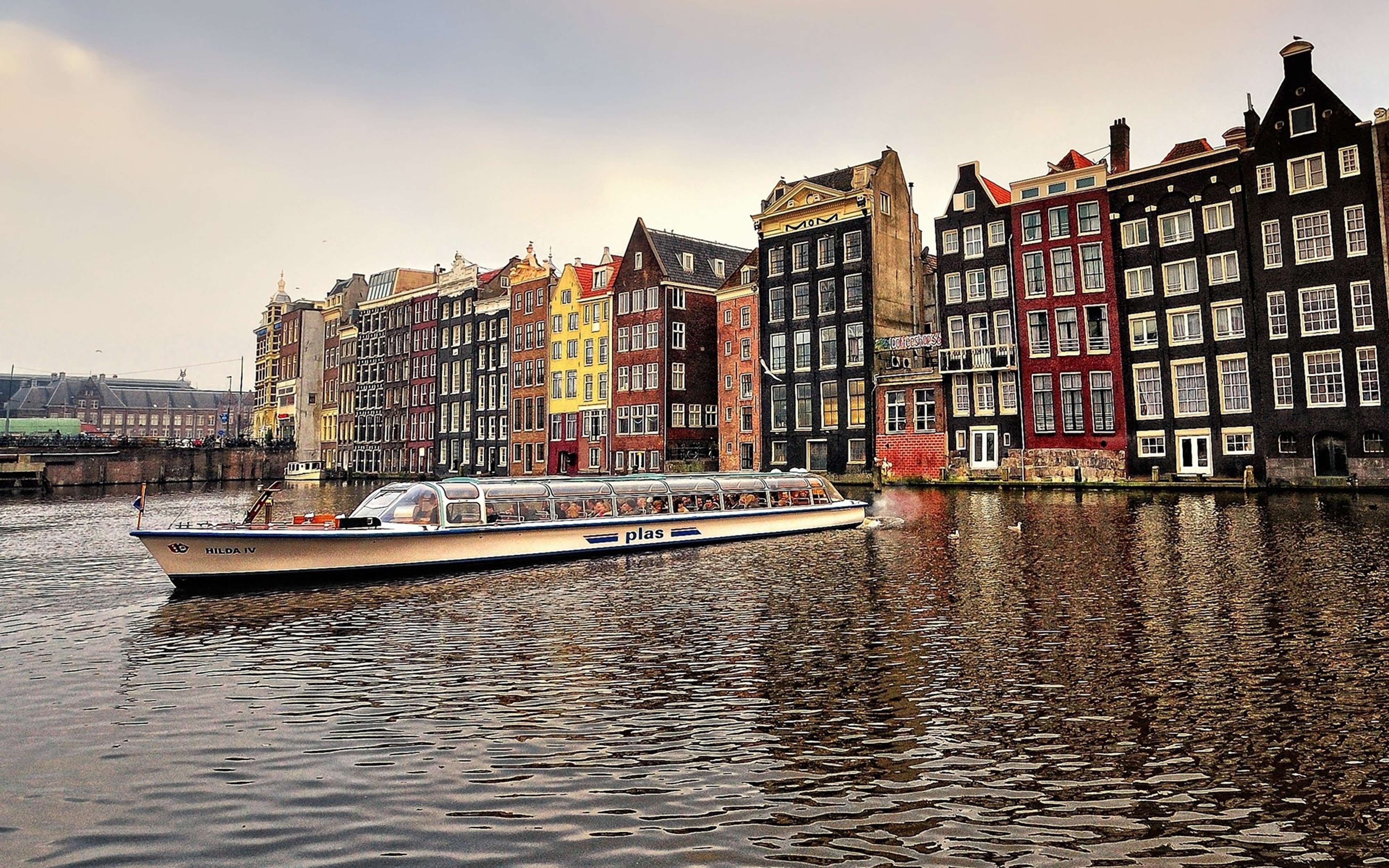 Case colorate canale Amsterdam, 4000x2500 4K, Desktop 4K