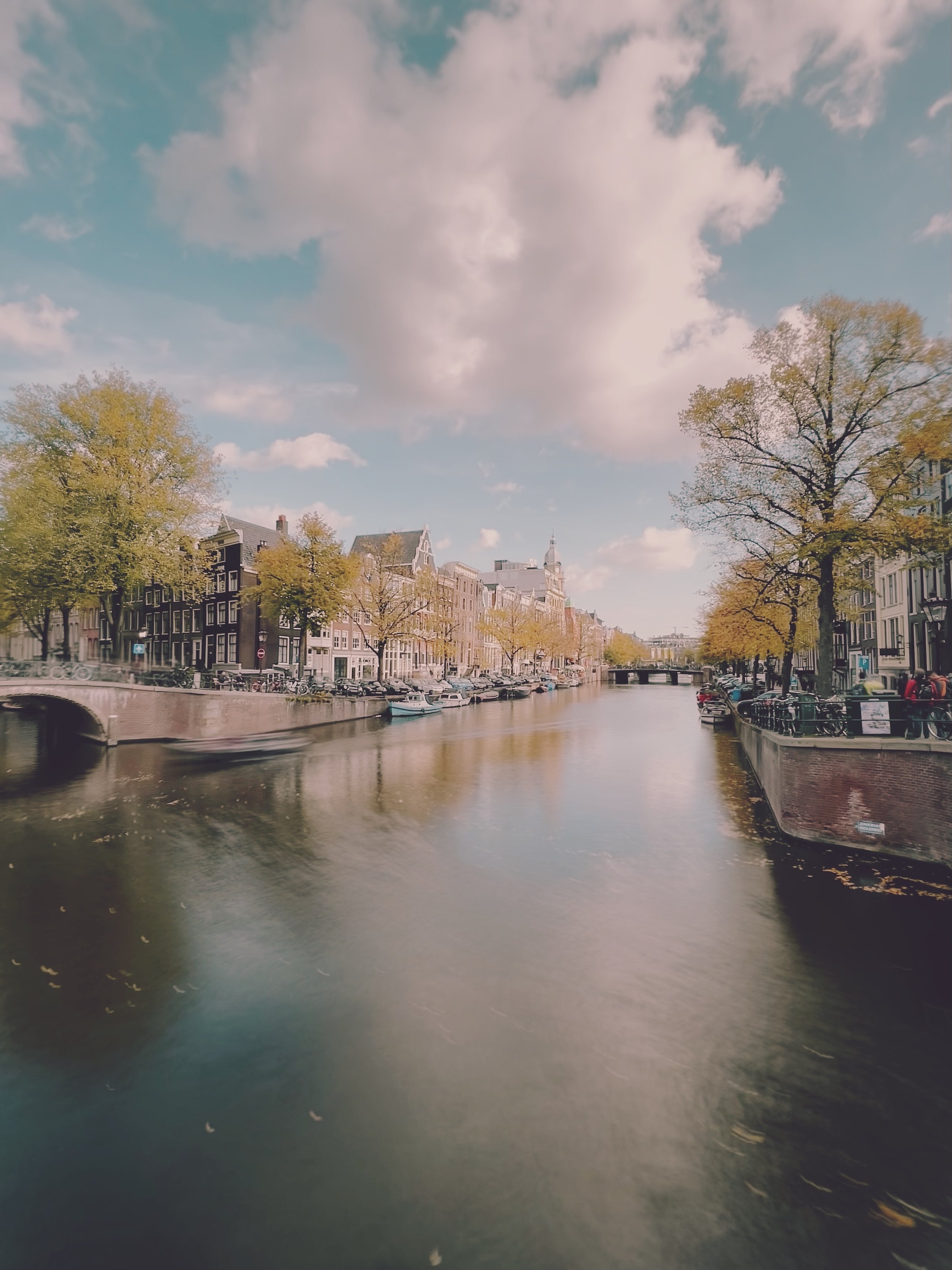 Canale di Amsterdam autunnale, 2500x3333 Full HD Verticale, iPhone