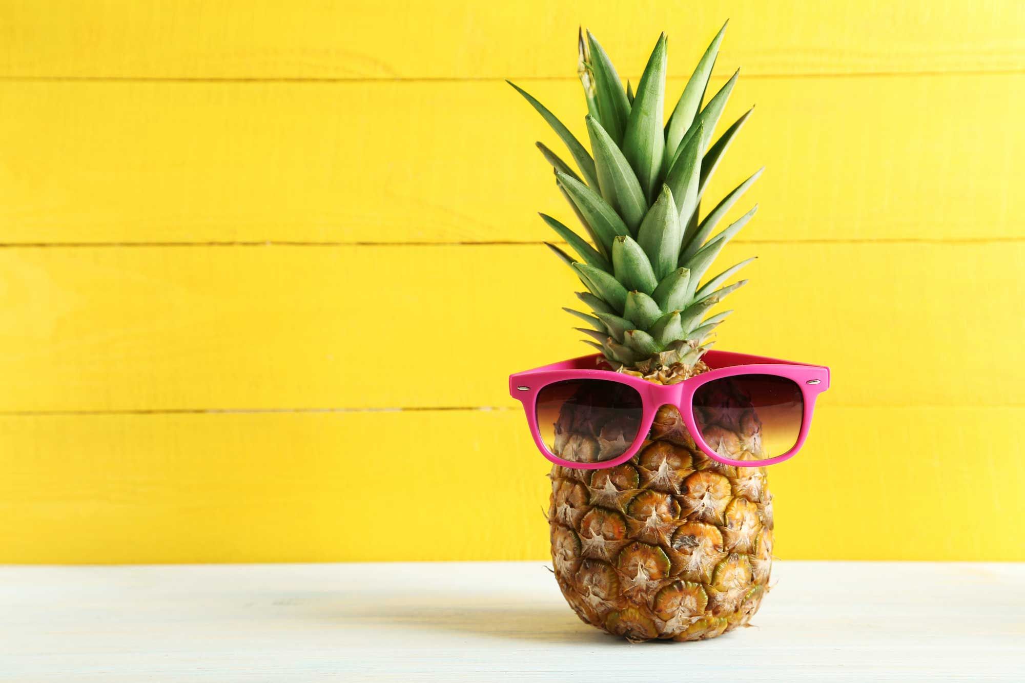Ananas con occhiali da sole rosa, 2000x1333 Hi-Res, iMac