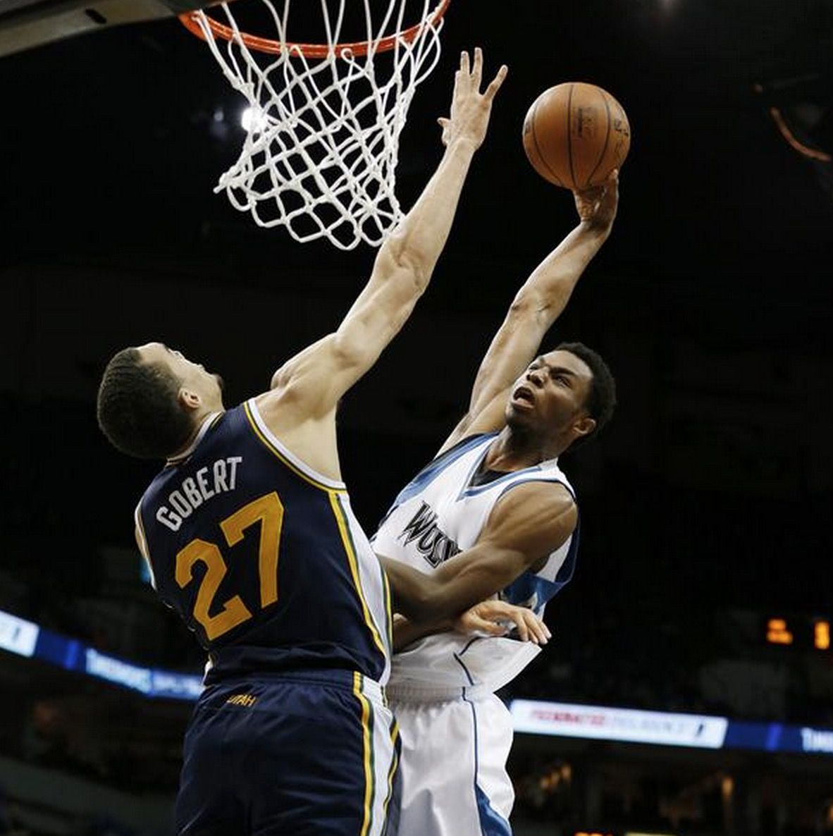 Andrew Wiggins schiacciata basket, 1182x1186 Full HD Verticale, iPhone