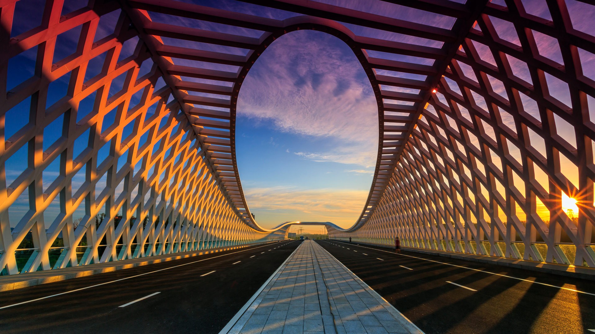 Ponte moderno con struttura reticolare, 1920x1080 Full HD 1080p, PC Desktop