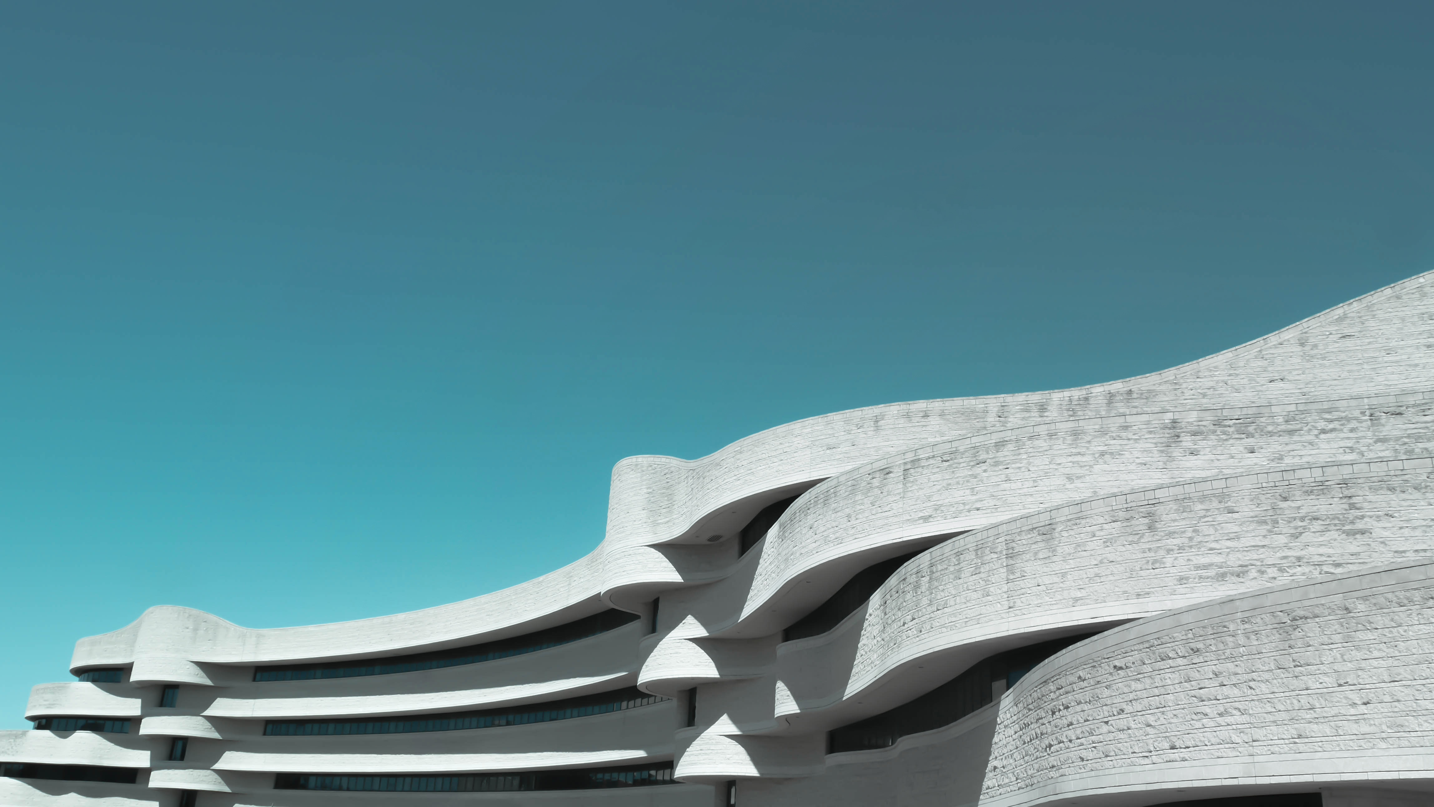 Architettura minimale curve bianche, 4592x2584 Ultra HD, 4K TV