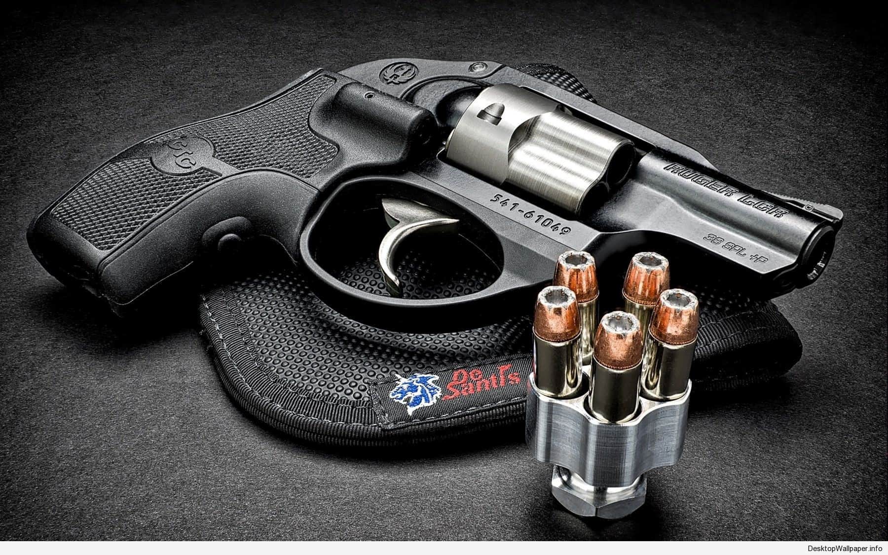 Revolver nero con proiettili, 1800x1124 HD, PC