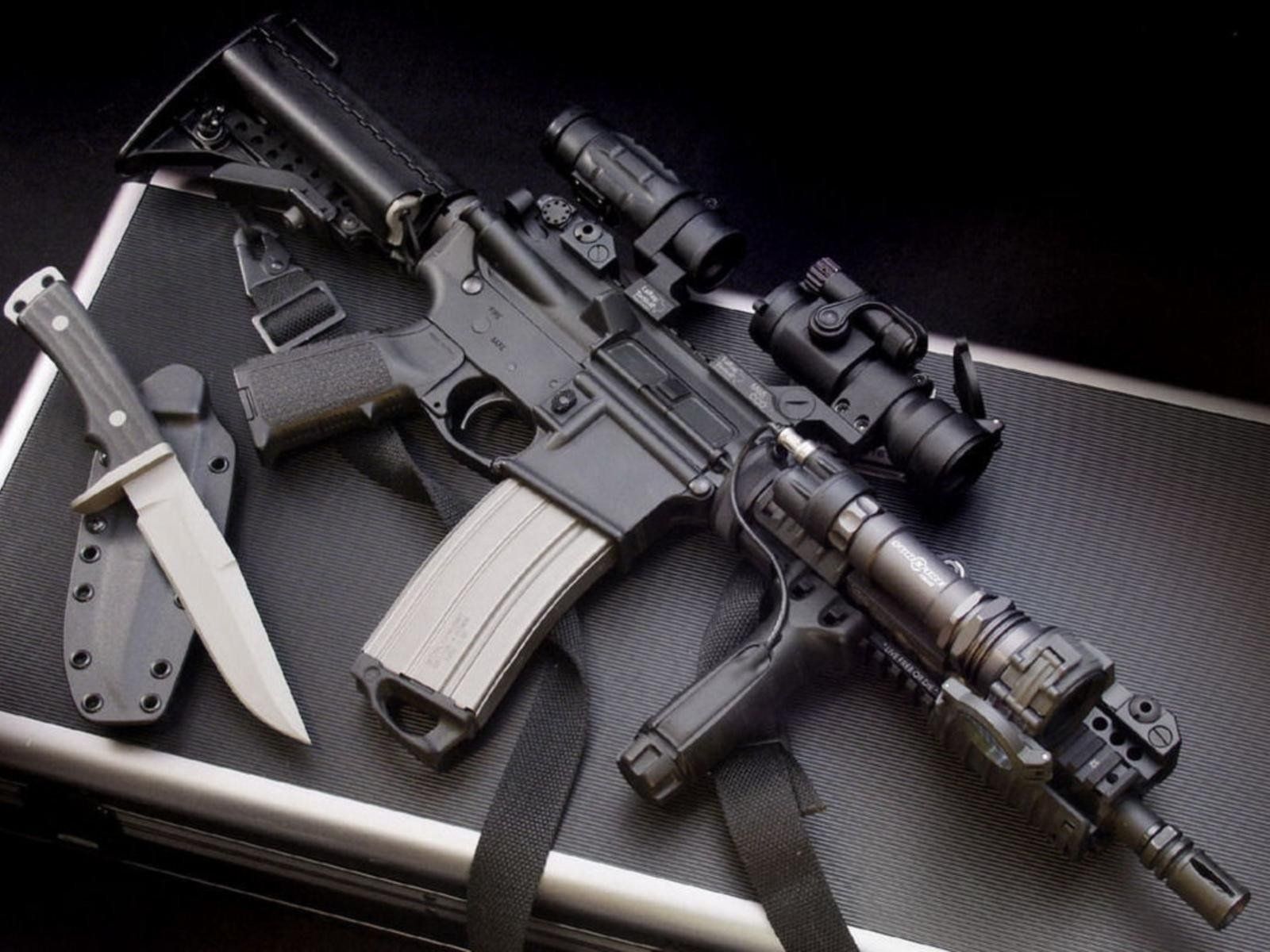 Fucile M4 con coltello tattico, 1600x1200 HD, Desktop