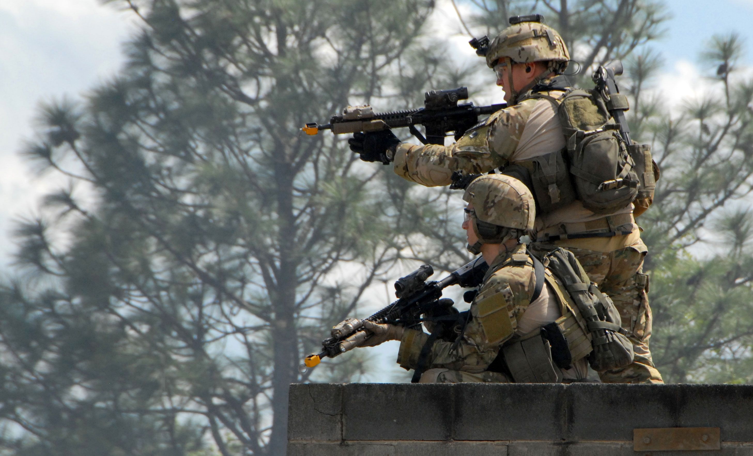 Soldati Army Rangers con fucili, 2914x1764 WQXGA, Monitor Gaming