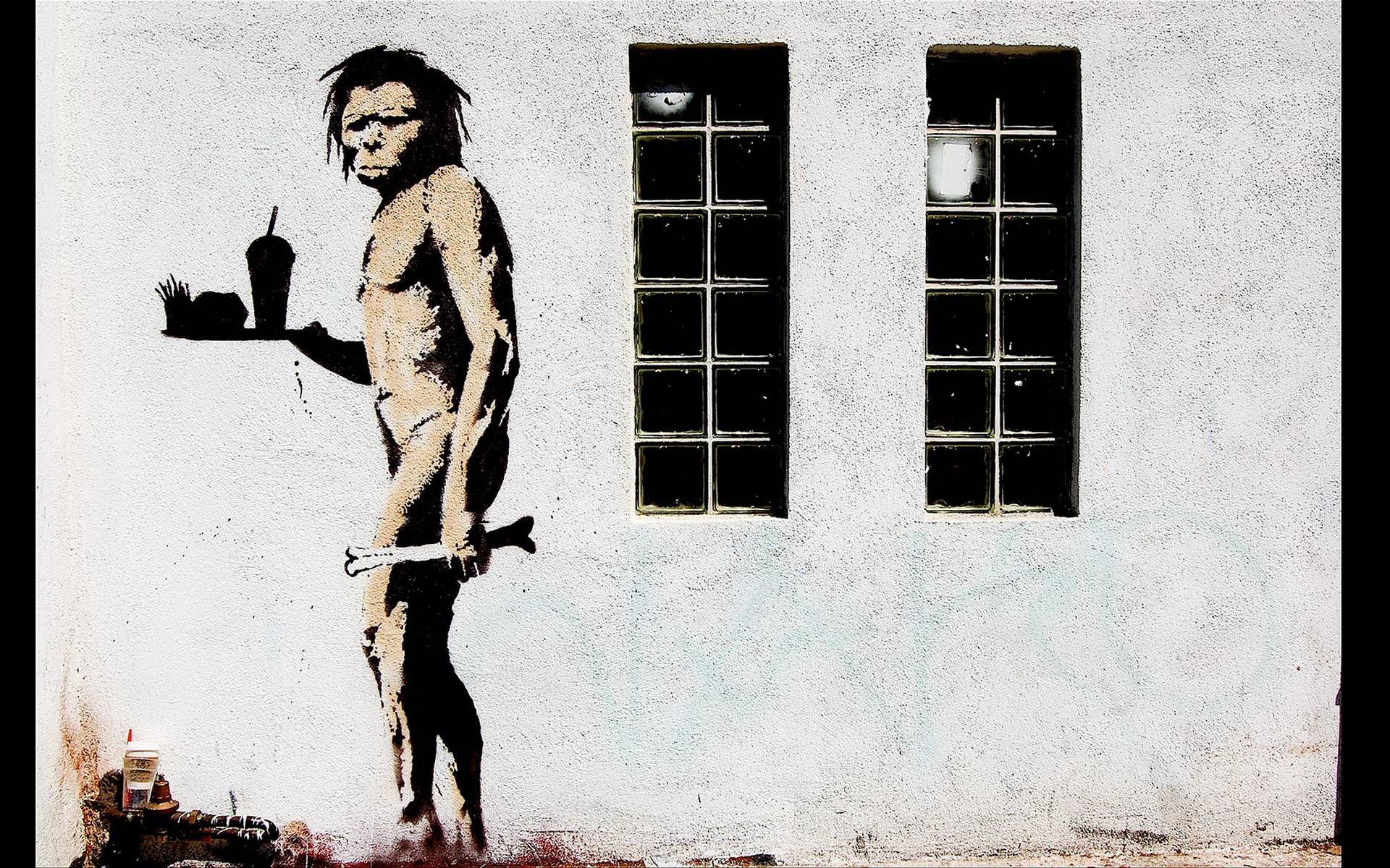 Uomo primitivo con vassoio fast food, 1920x1200 Full HD+, Laptop