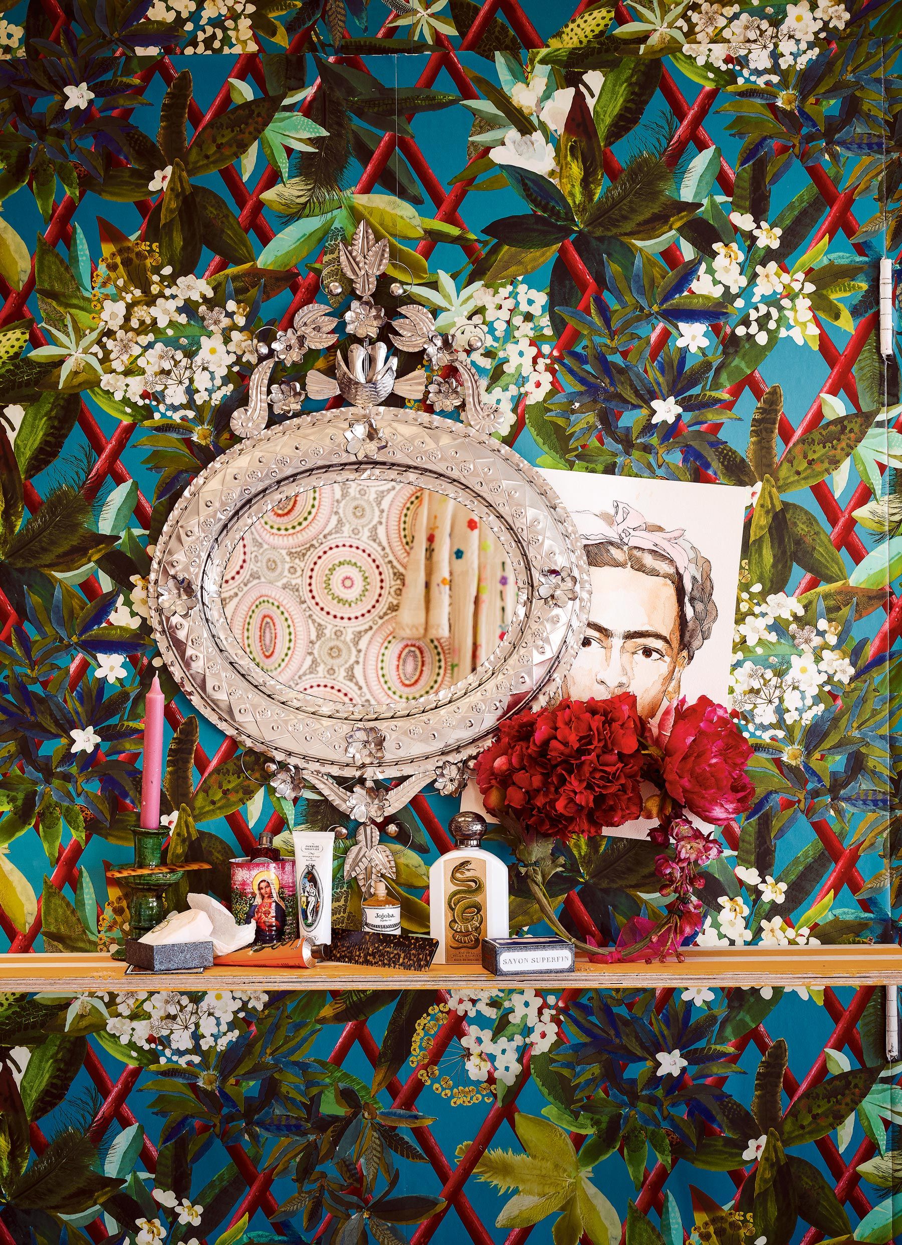 Frida Kahlo ritratto floreale, 1800x2486 Verticale, Telefono