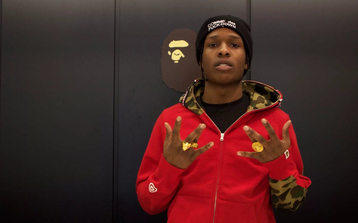 ASAP Rocky felpa Bape rossa, 1368x855 HD, Desktop