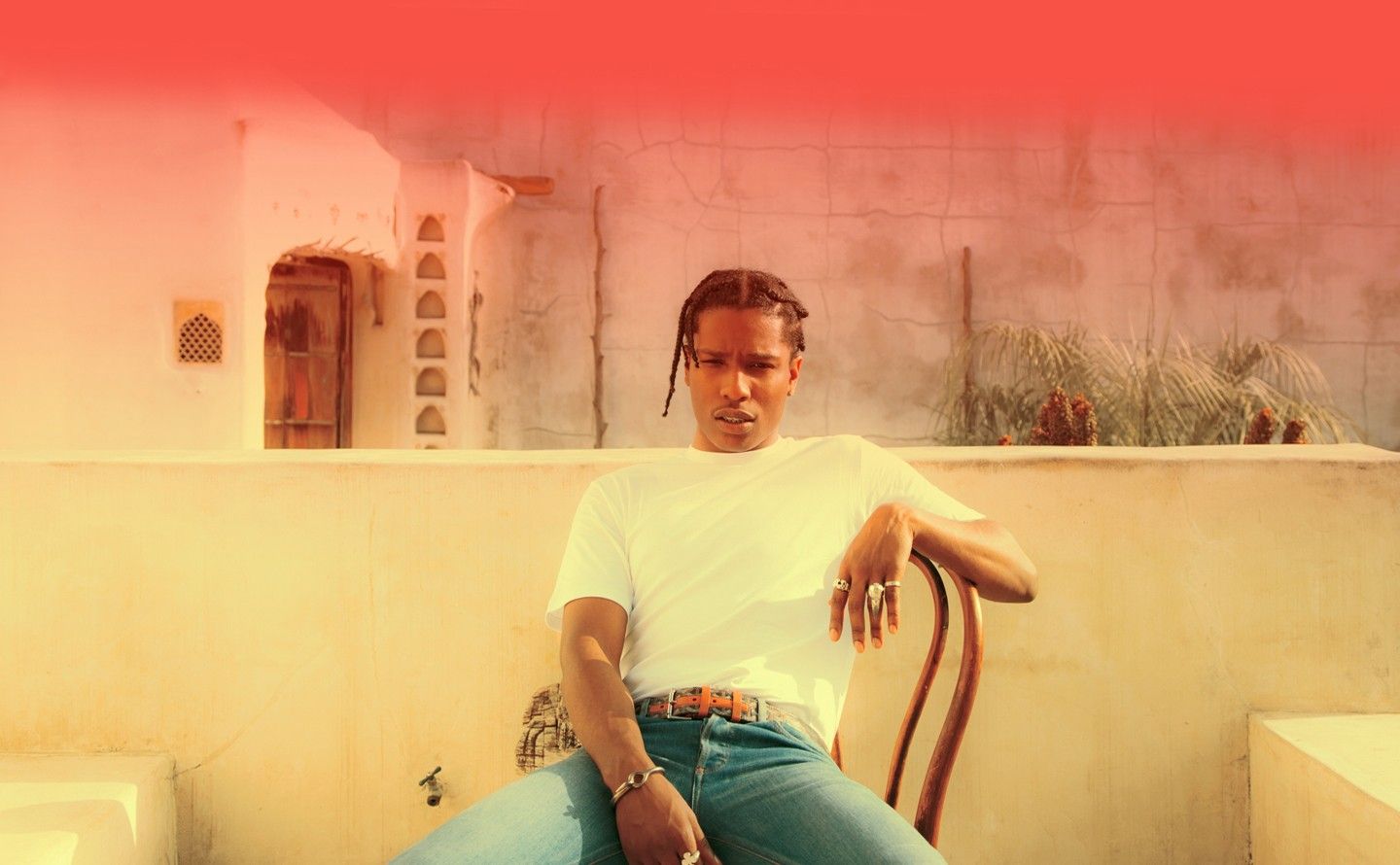 ASAP Rocky seduto sedia, 1440x890 HD, Desktop