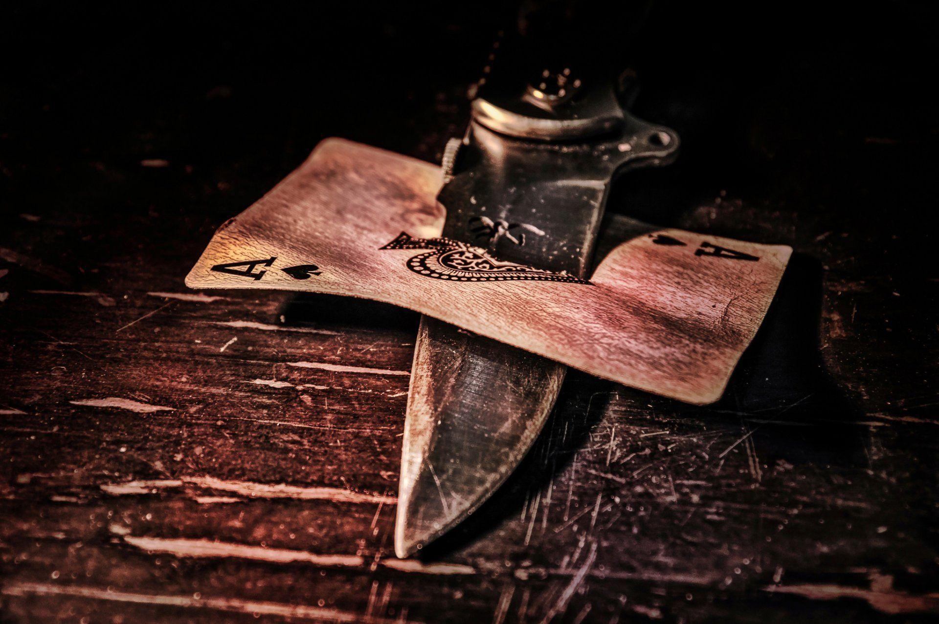 Asso di picche con coltello, 1920x1277 Full HD+ WUXGA, PC Desktop