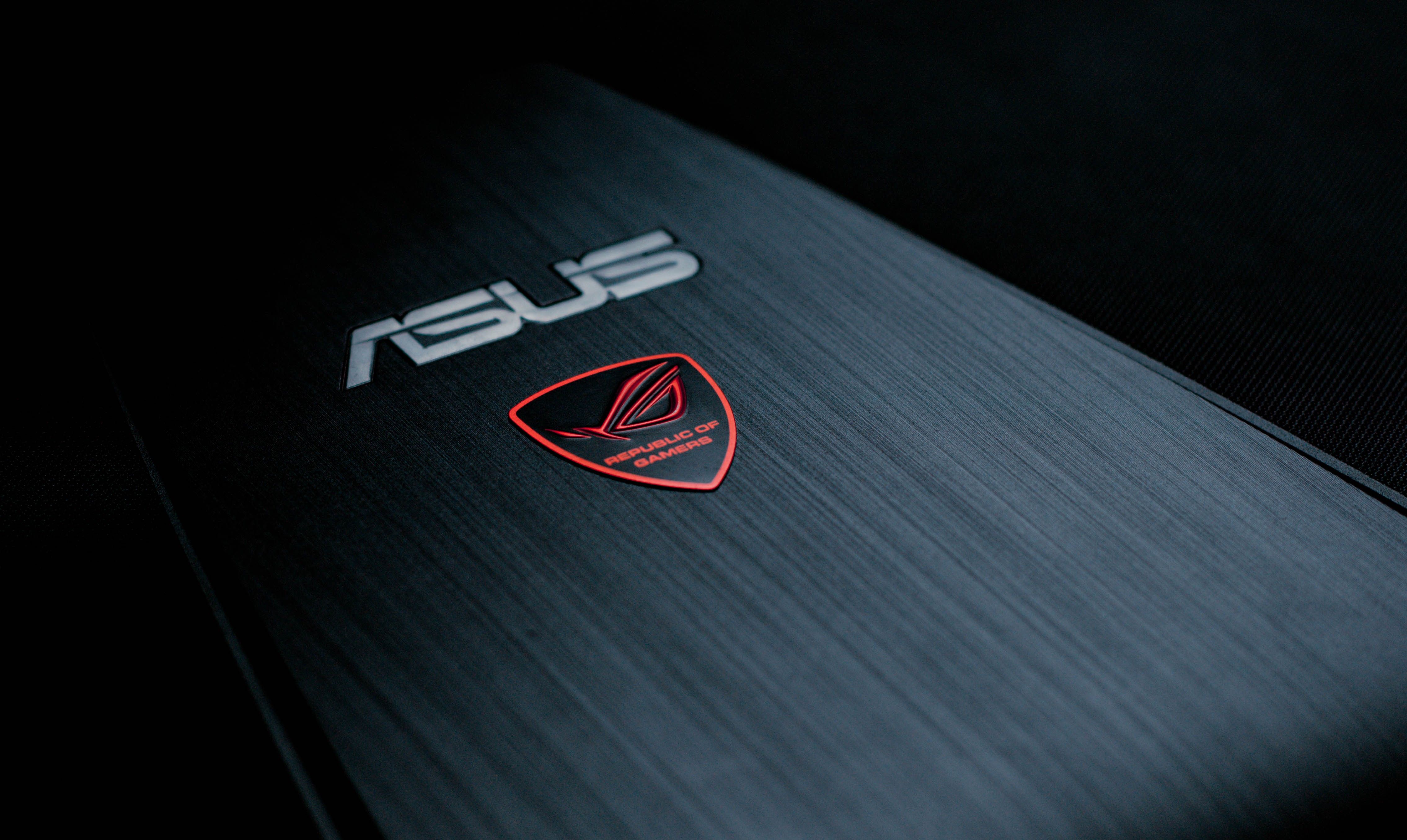 Logo Asus Republic of Gamers, 4540x2712 Ultra HD, Monitor 4K