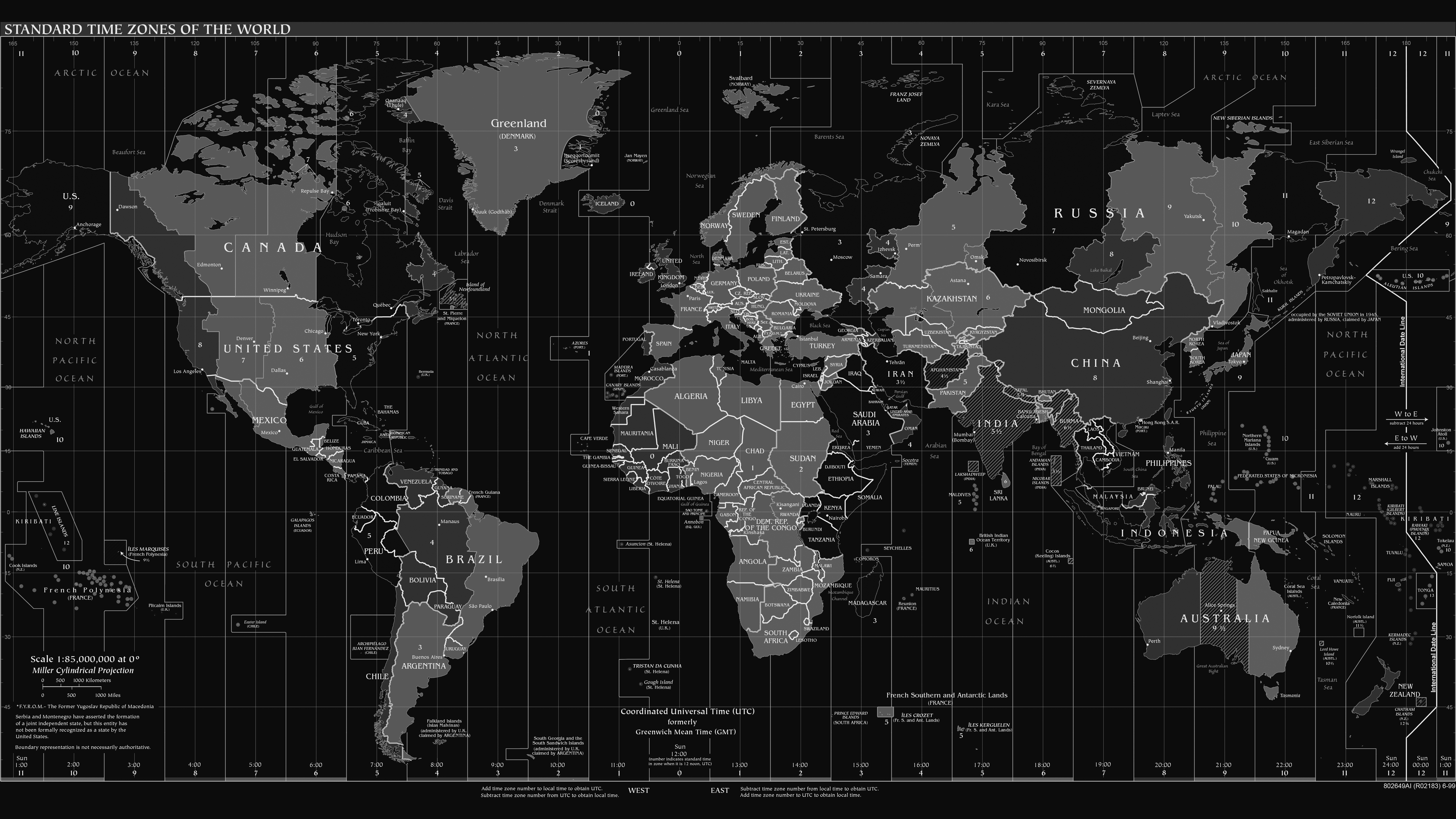Atlante che regge il globo, 900x1097 Verticale, Telefono