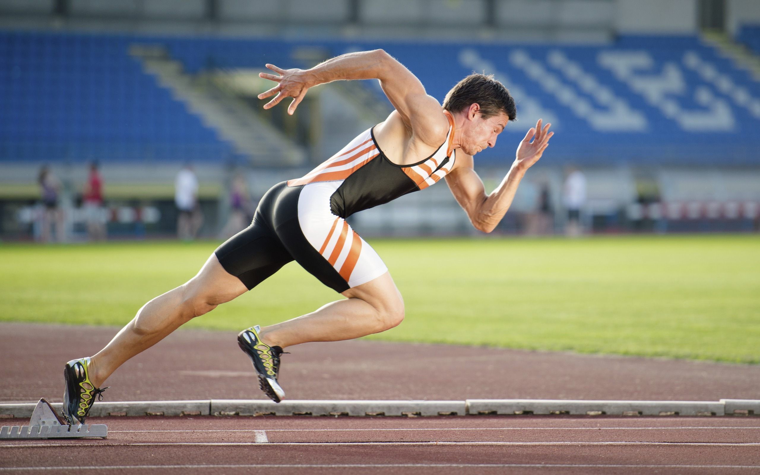 Atleta sprinter in partenza, 2560x1600 2K, Desktop