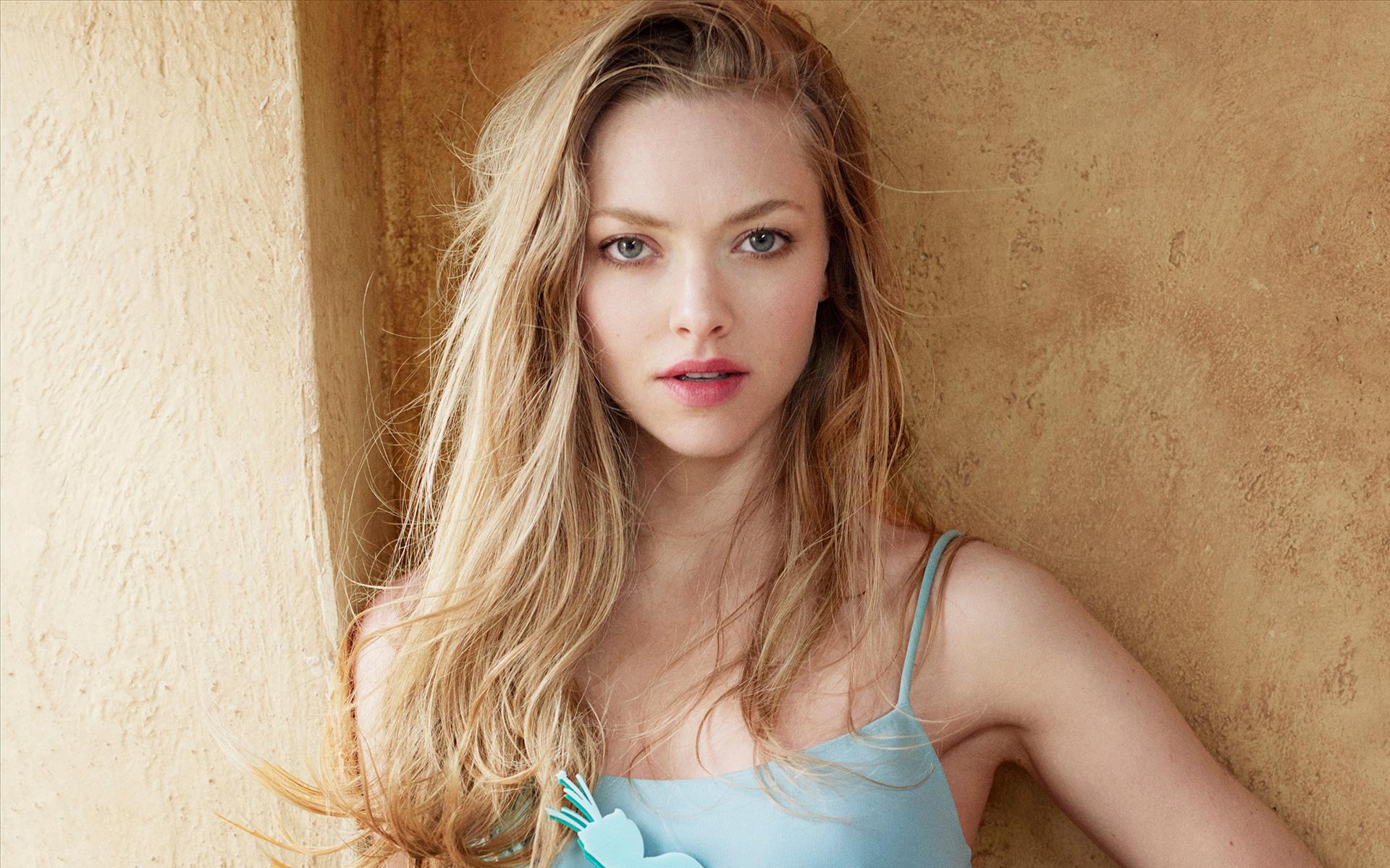 Attrice biondo top azzurro, 1920x1200 Full HD+ WUXGA, PC Desktop